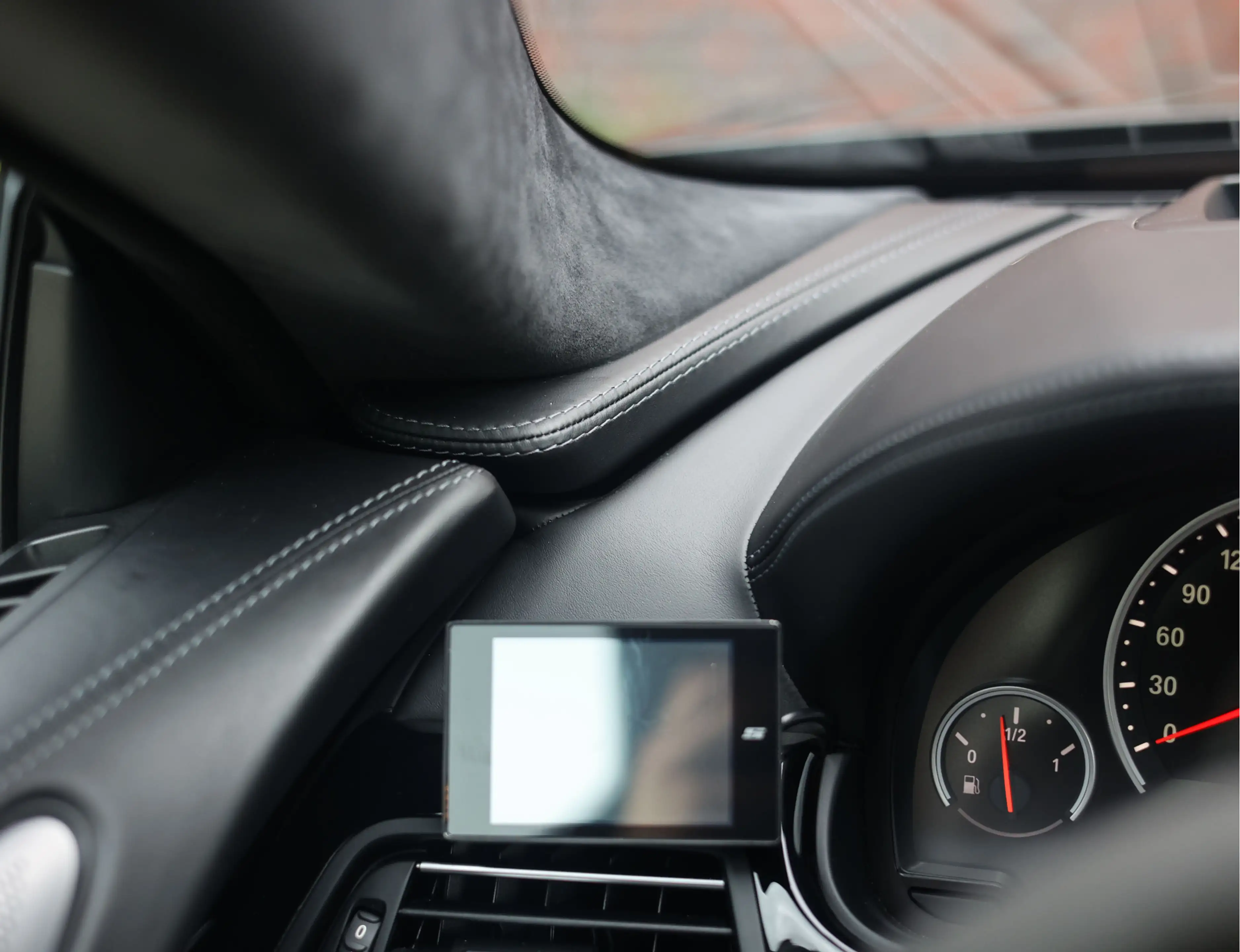 BMW M6 Gran Coupé Competition | Bang & Olufsen - M Perfor — photo 37