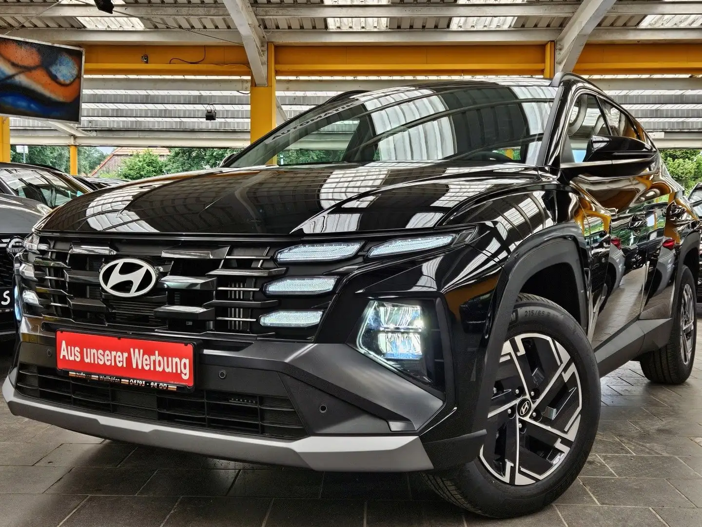 Hyundai TUCSON 1,6 T-GDI mit Navi Kamera Winter LED usw. Schwarz - 1