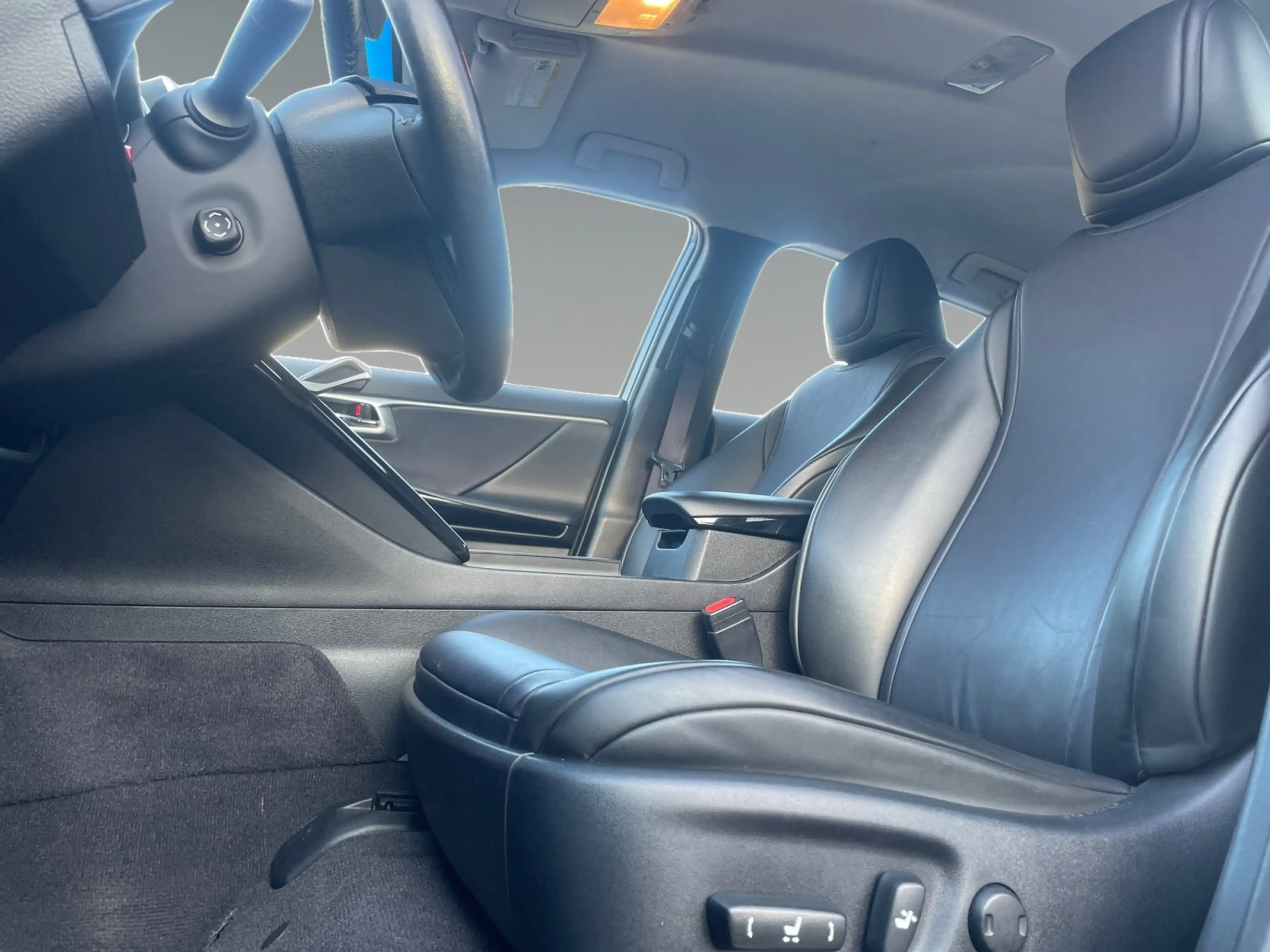 Toyota Mirai WASSERSTOFF 2xKlima Kam. KeyLess KlimaA LM — photo 10