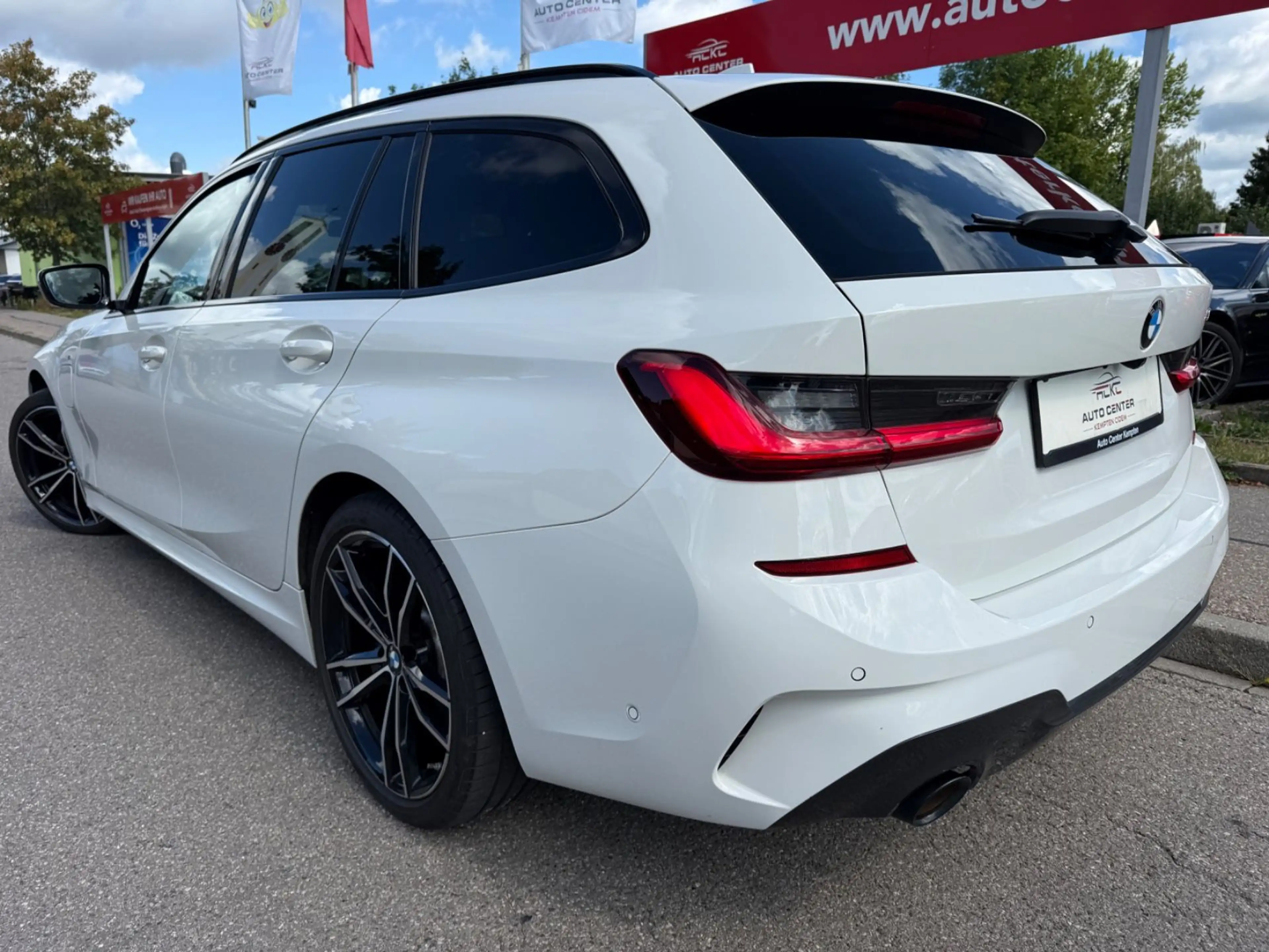 BMW 330 e Touring M Sport*Harman-Kardon*VIRTUAL*ACC — photo 5