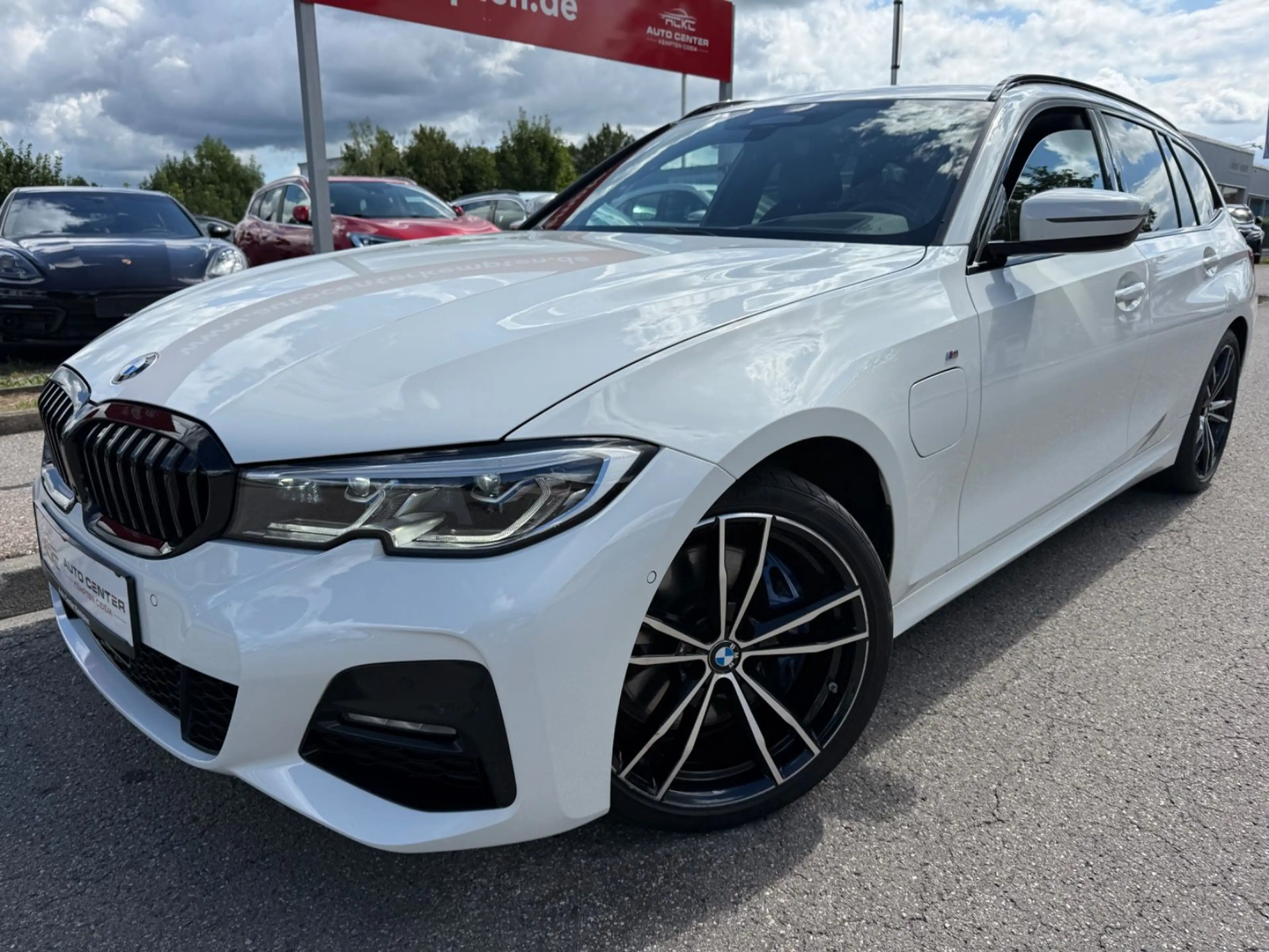 BMW 330 e Touring M Sport*Harman-Kardon*VIRTUAL*ACC