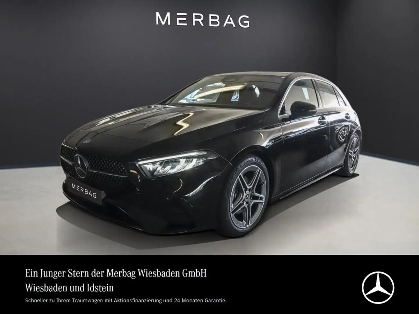 Mercedes-Benz A 200 AMG DISTRONIC KEYLESS PANO KAM UVP 51.300,- Zwart - 1