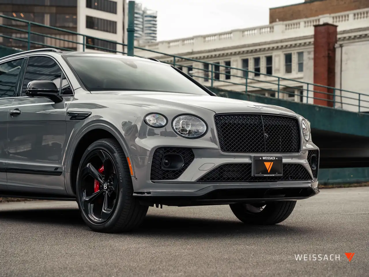 Bentley Bentayga снимка Bentley Bentayga