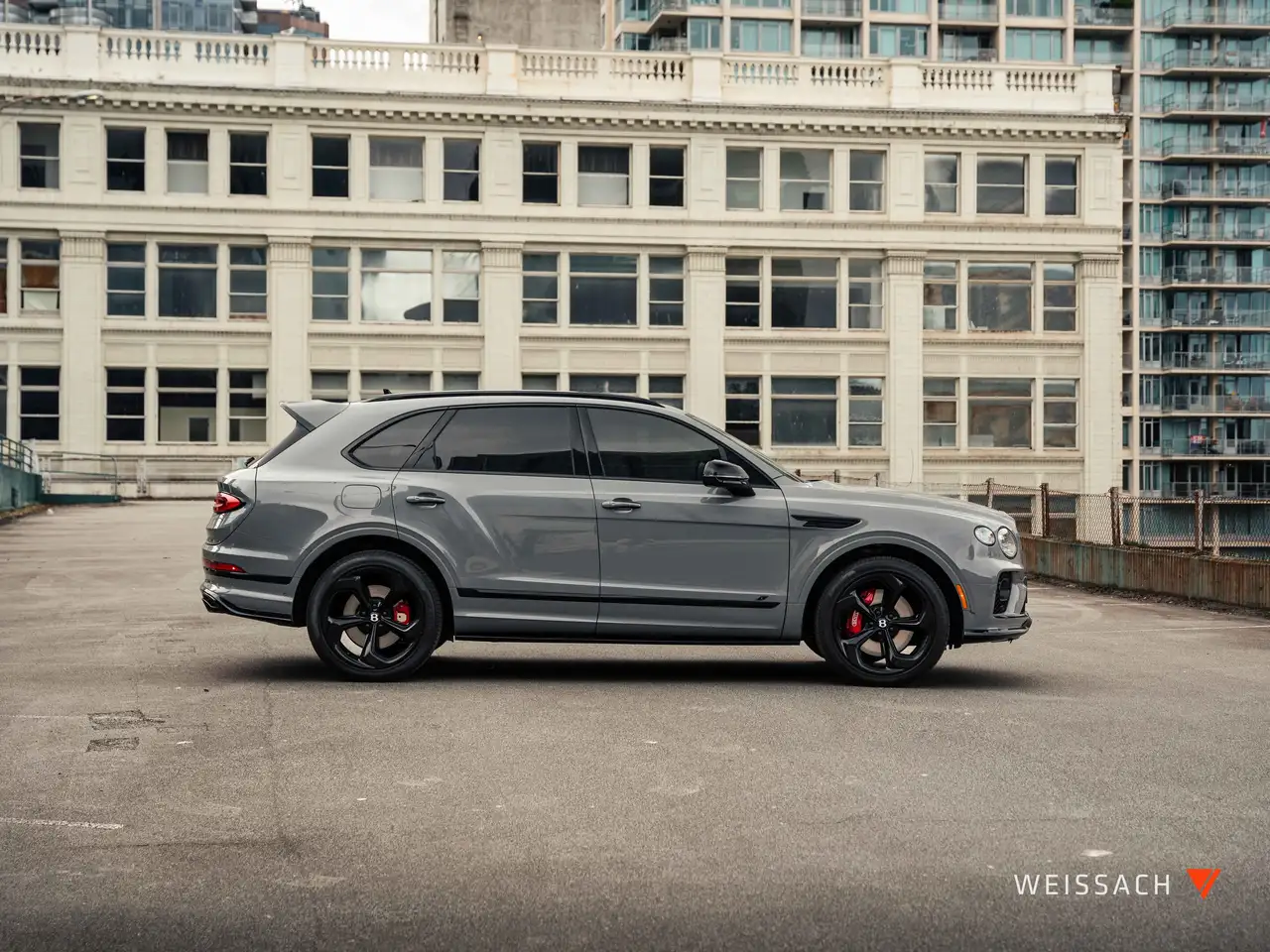 Bentley Bentayga снимка Bentley Bentayga