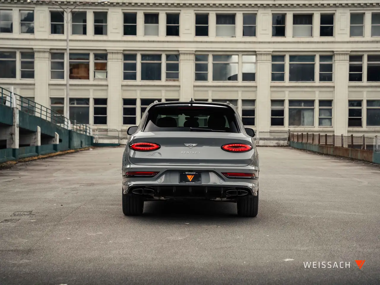 Bentley Bentayga снимка Bentley Bentayga