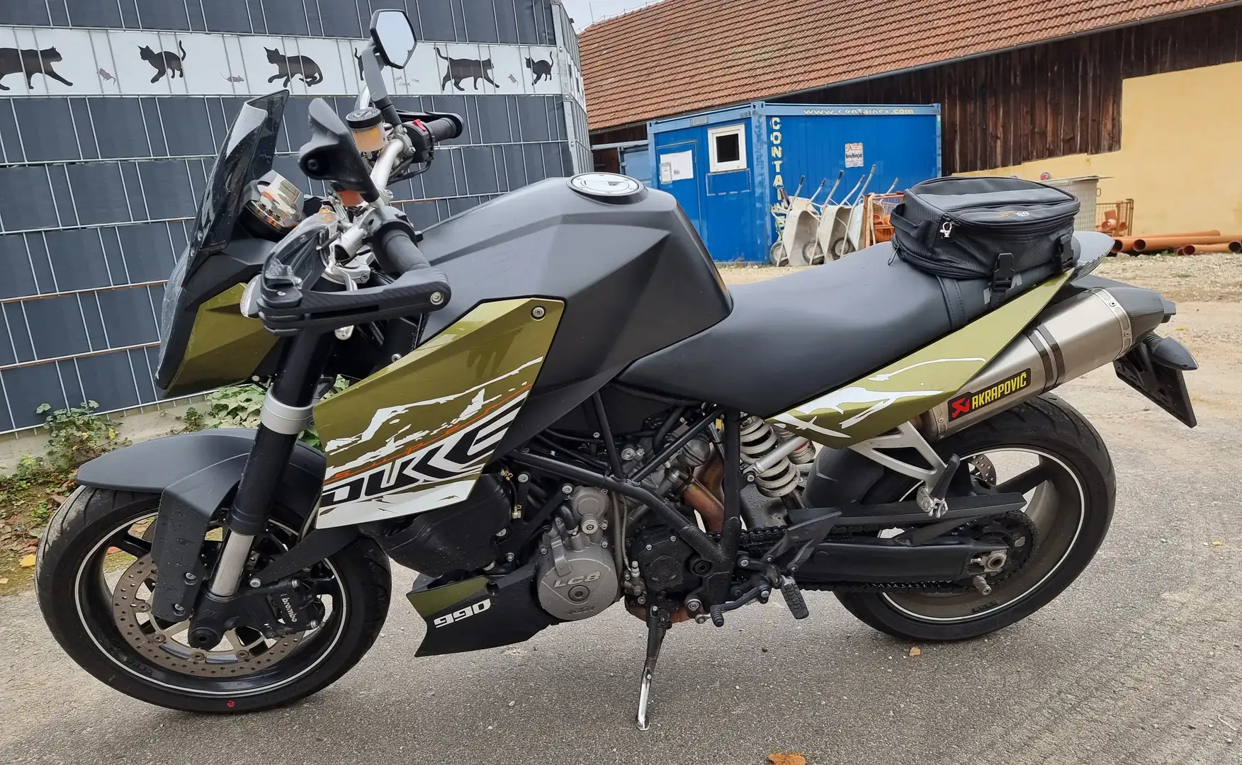 KTM 990 Super Duke mit viel Zubehör Grün - 1