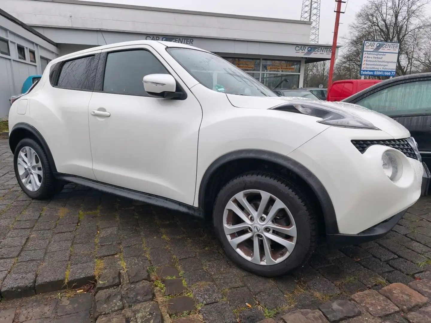 Nissan Juke N-Connecta Weiß - 1