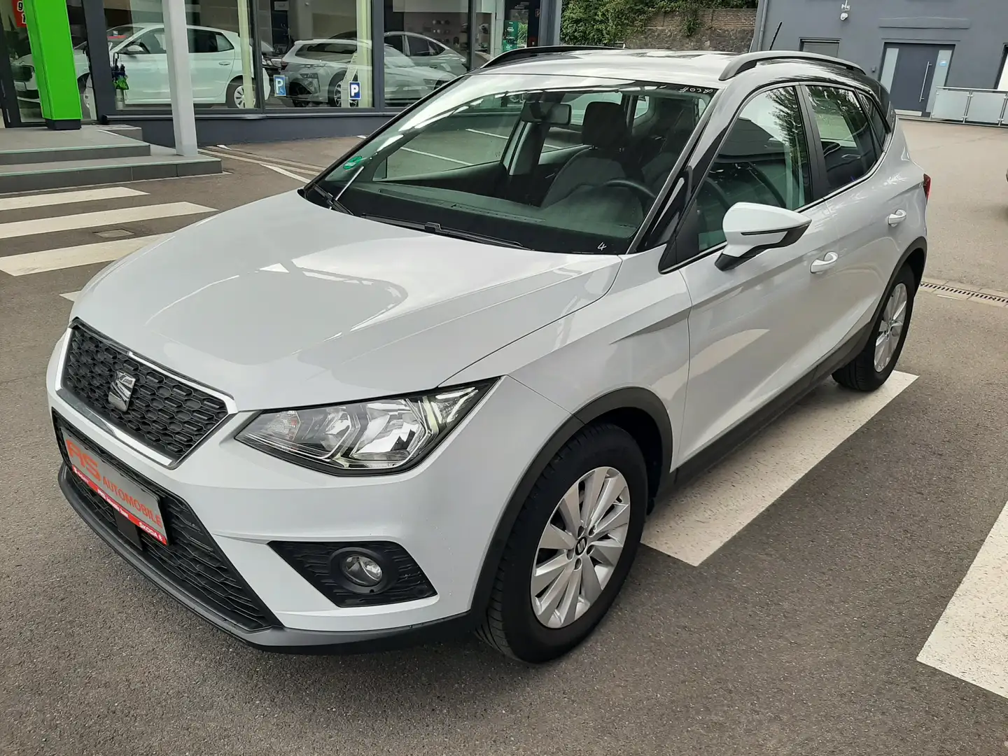 SEAT Arona Style *Ihr Seat Vertragspartner* Weiß - 1
