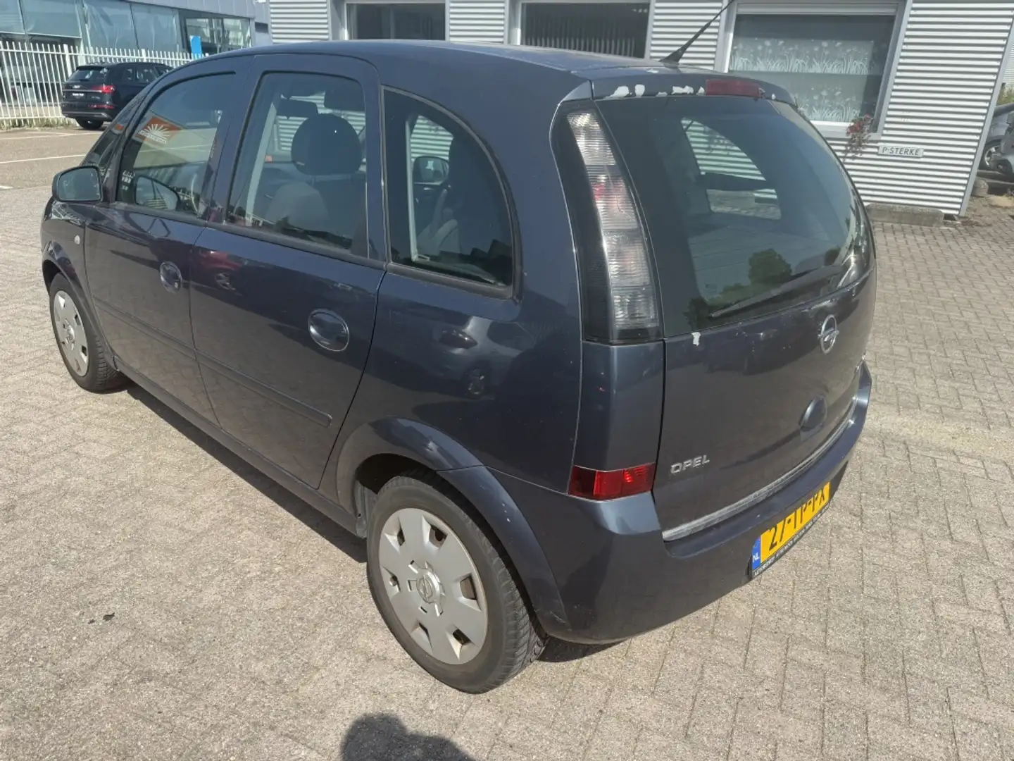 Opel Meriva 1.6-16V Enjoy Grijs - 2