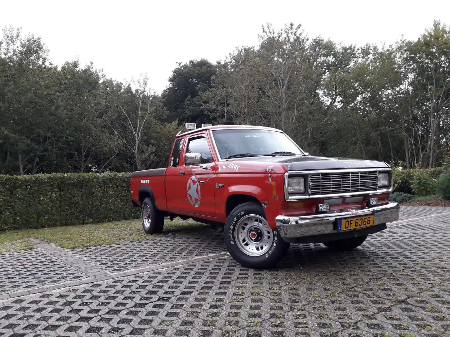 Ford Ranger xlt Rojo - 1