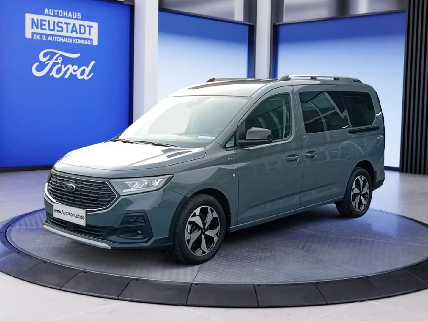 ford tourneo