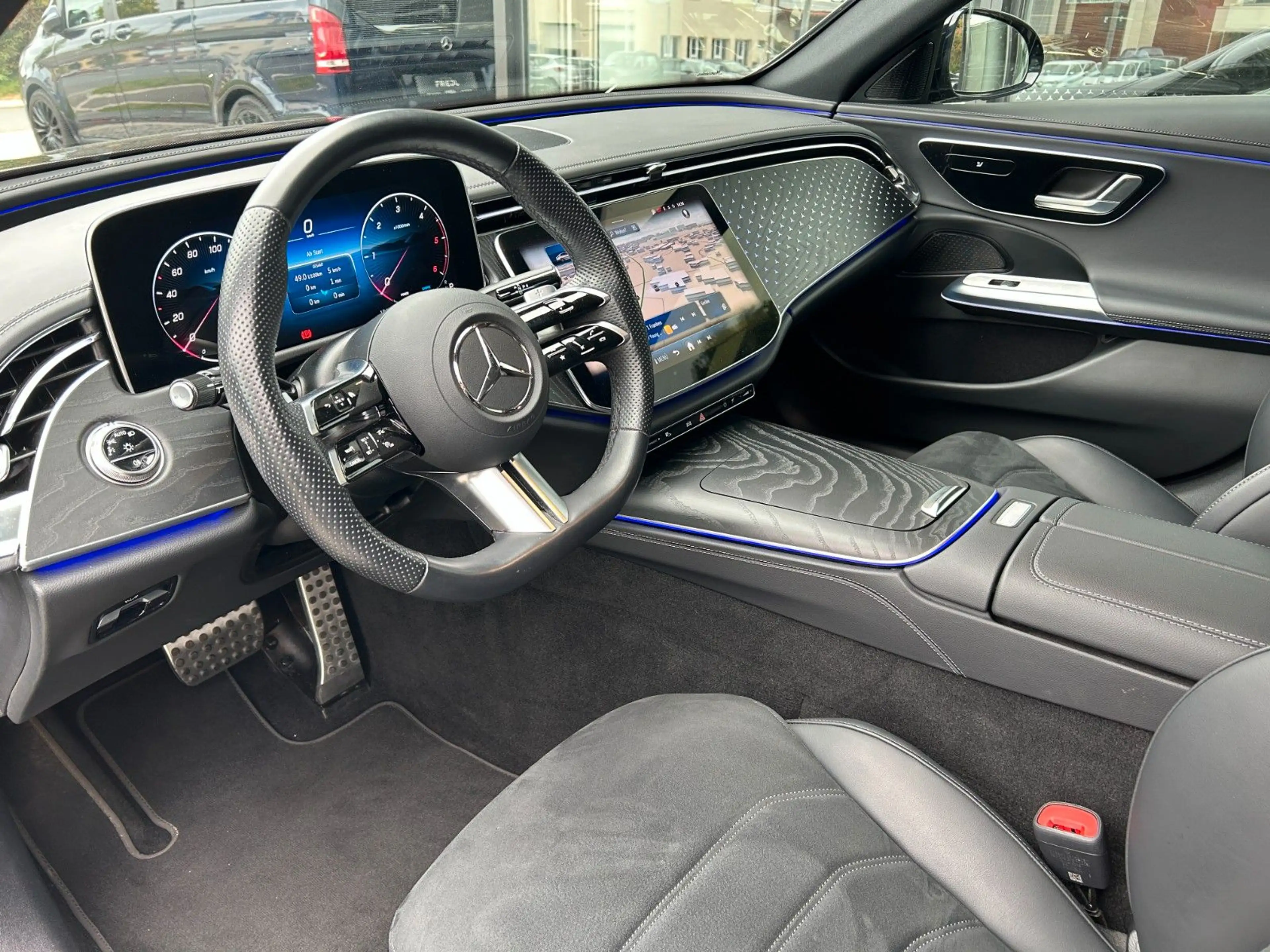 Mercedes-Benz E 220 d AMG , NIGHT, KEYLESS,LED, KAMERA — photo 10
