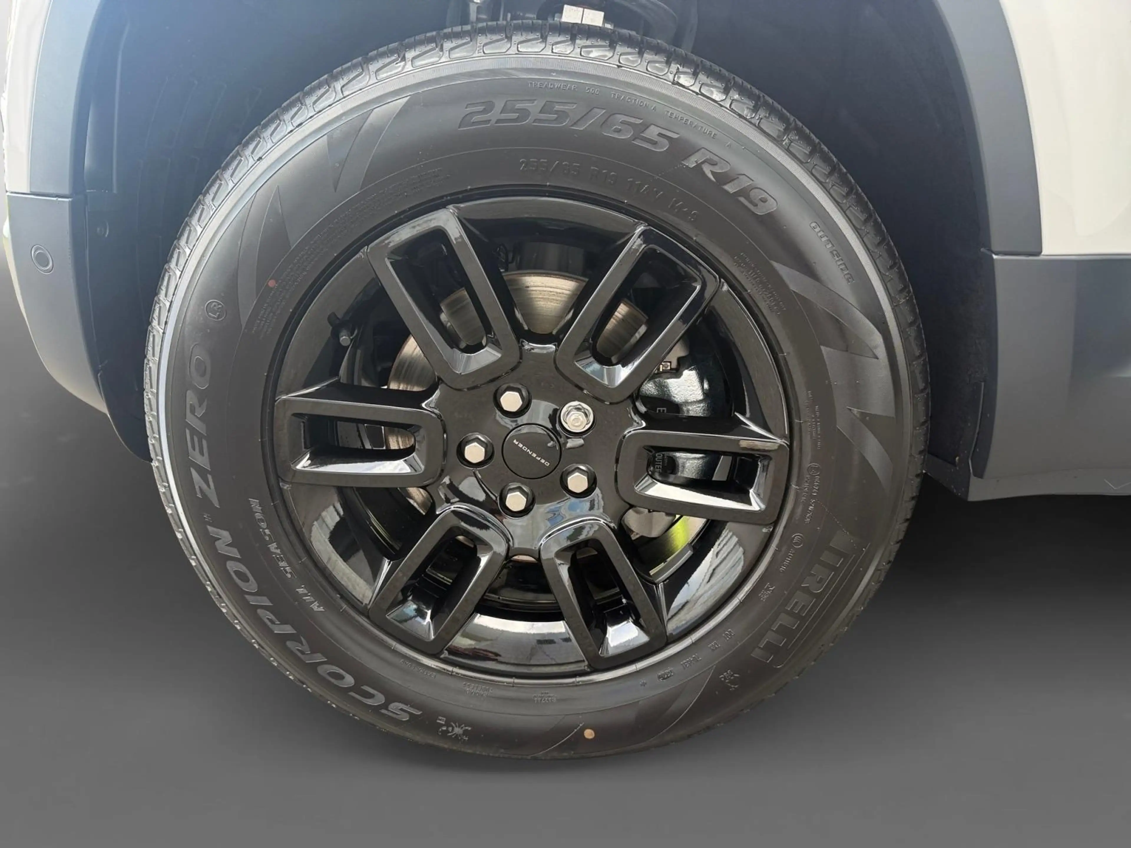 Land Rover Defender 90 D200 utilitaire — photo 7