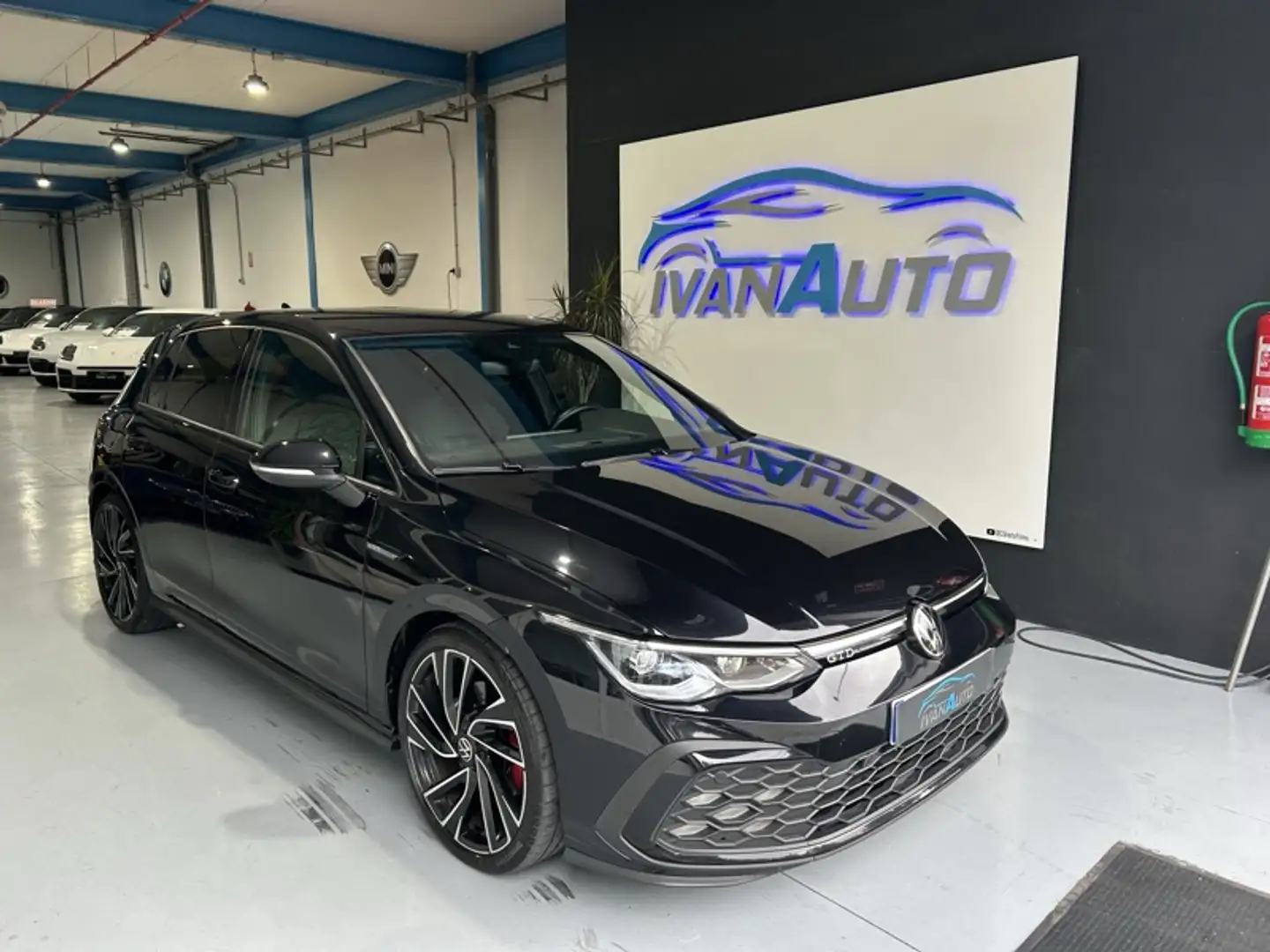 Volkswagen Golf GTD 2.0 TDI DSG 7 Negro - 1