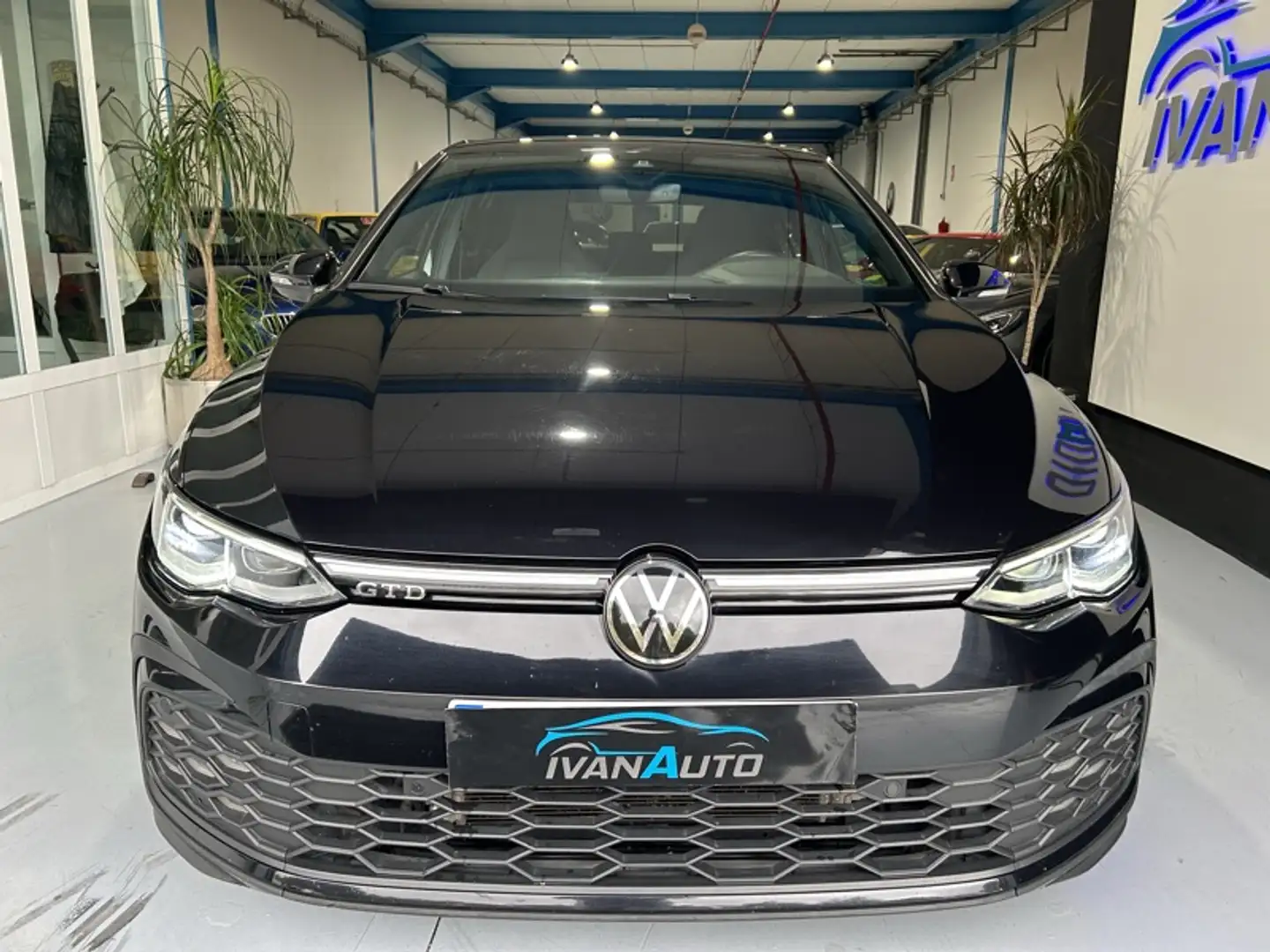 Volkswagen Golf GTD 2.0 TDI DSG 7 Negro - 2