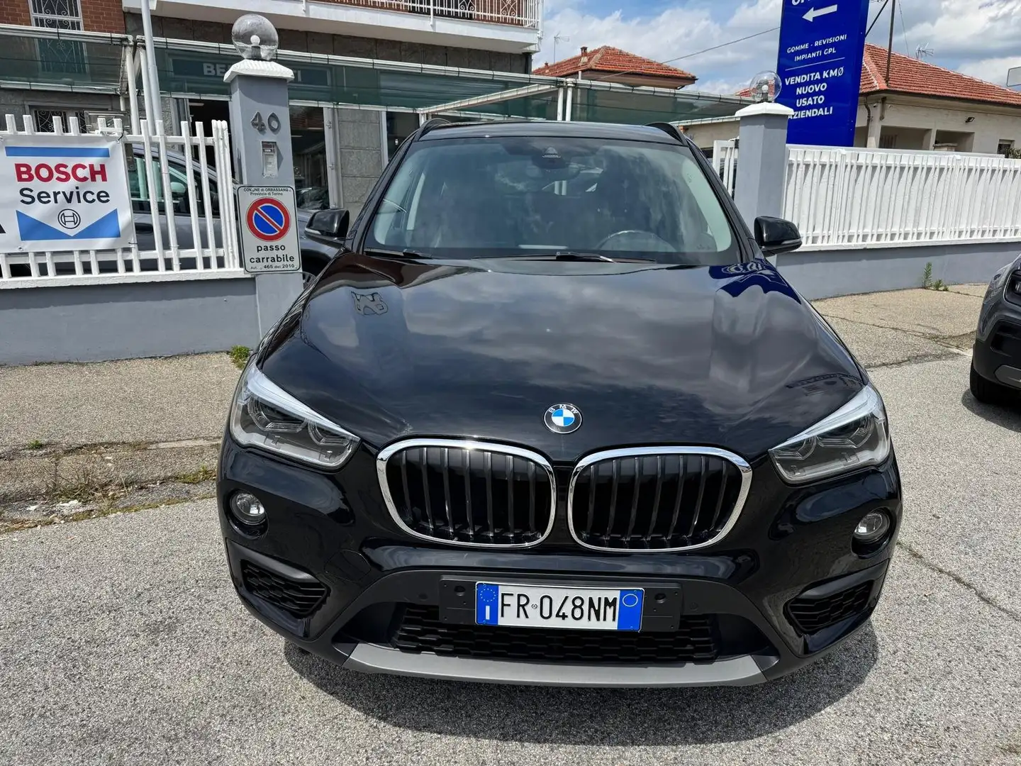 BMW X1 SDRIVE 1.6 D MSPORT Noir - 1