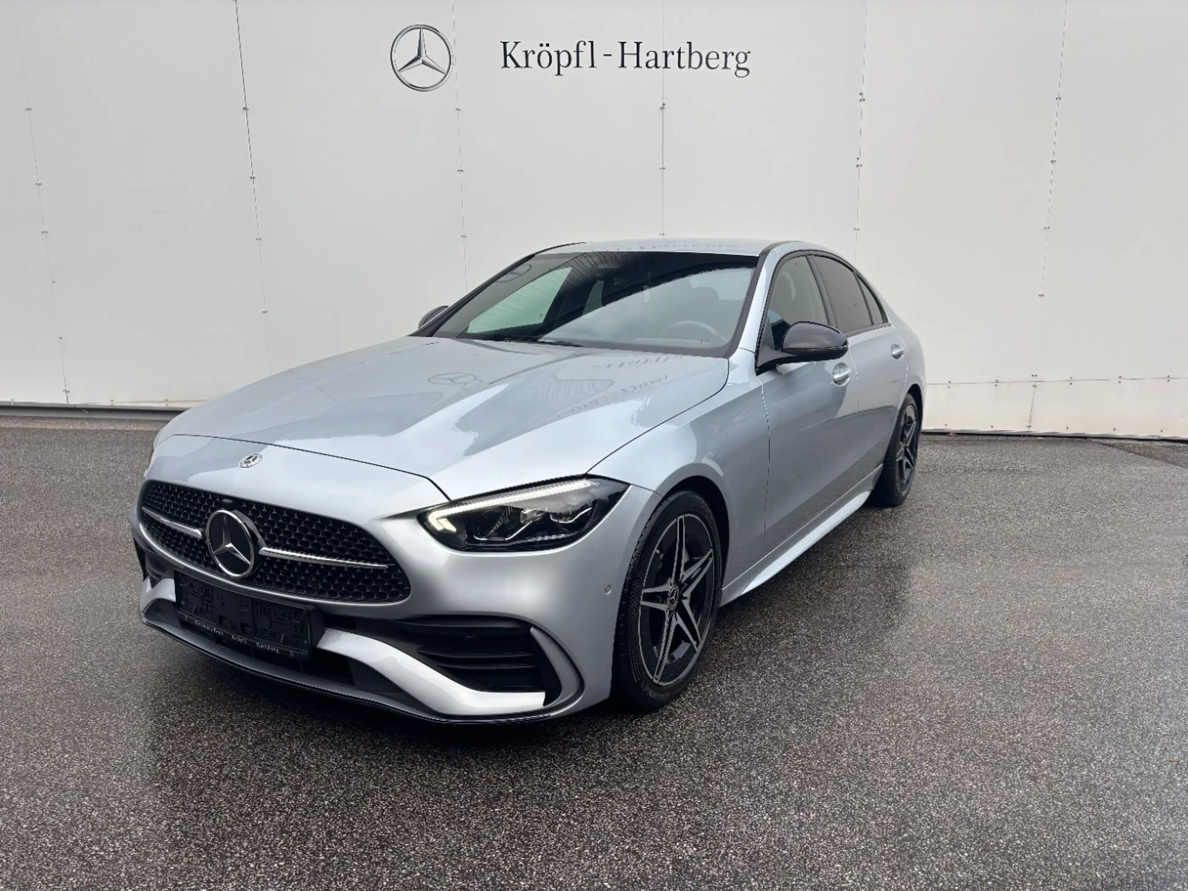 Mercedes-Benz C 220 d AMG Line RKam Klima Shz Ambi AMG Leder — photo 2
