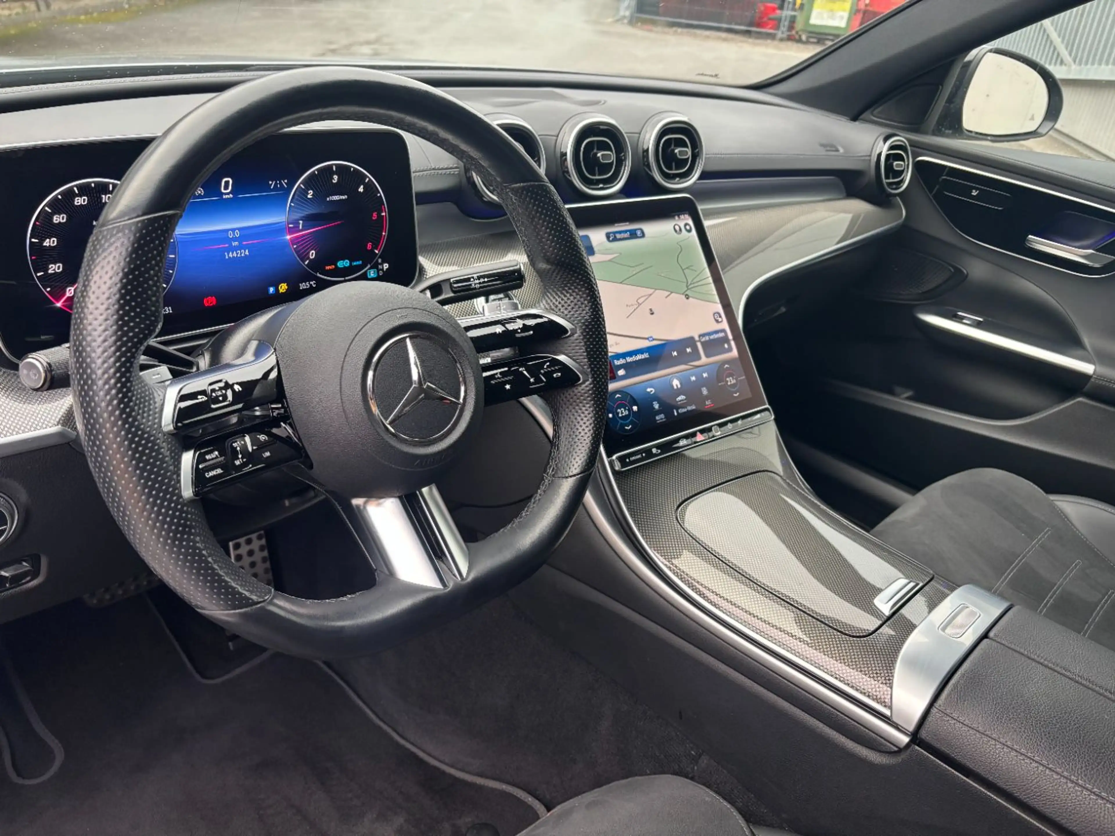 Mercedes-Benz C 220 d AMG Line RKam Klima Shz Ambi AMG Leder — photo 7