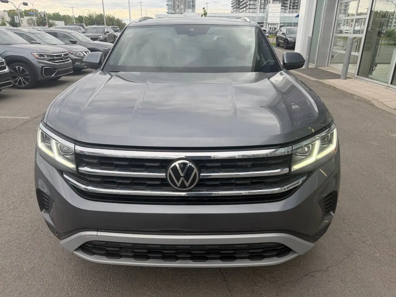 Volkswagen Atlas снимка Volkswagen Atlas
