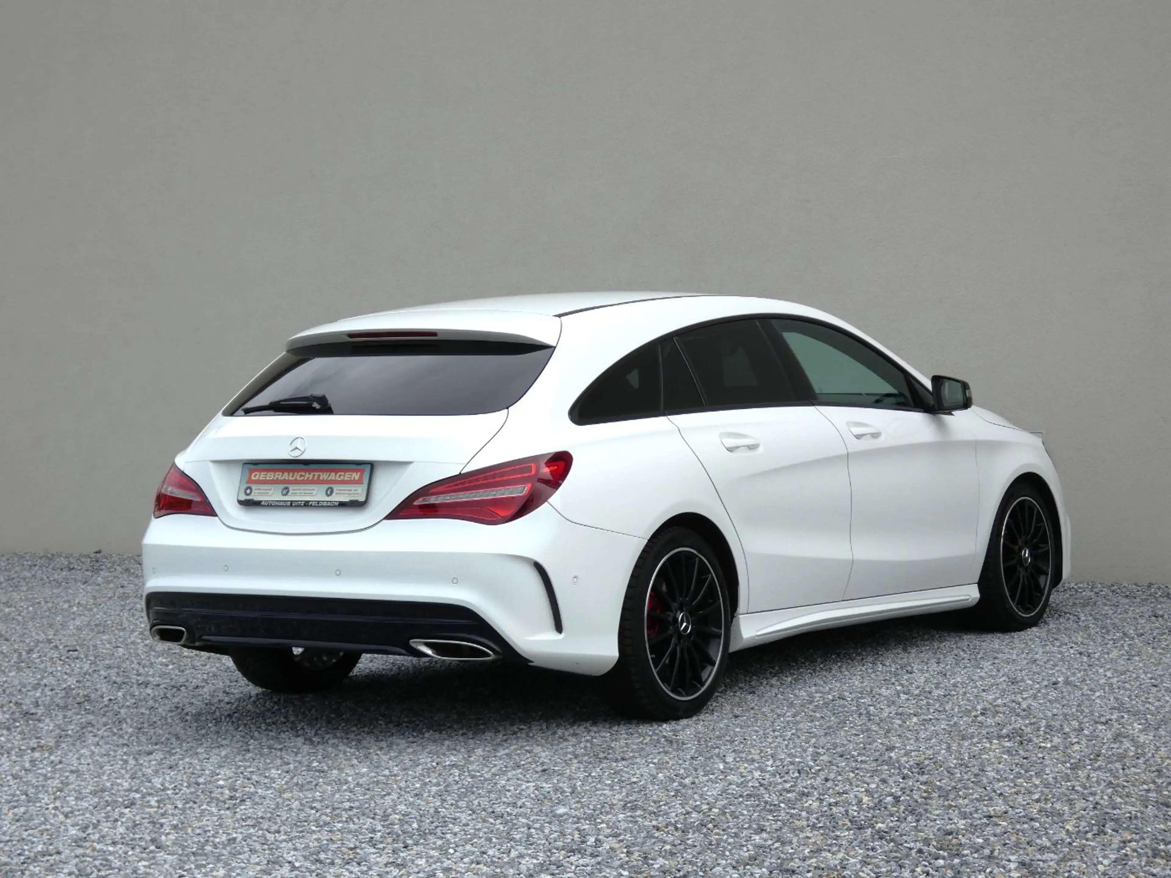Mercedes-Benz CLA 220 d 4M SB AMG +Night+AUT+RFK+PDC+LED+SHZ — photo 6