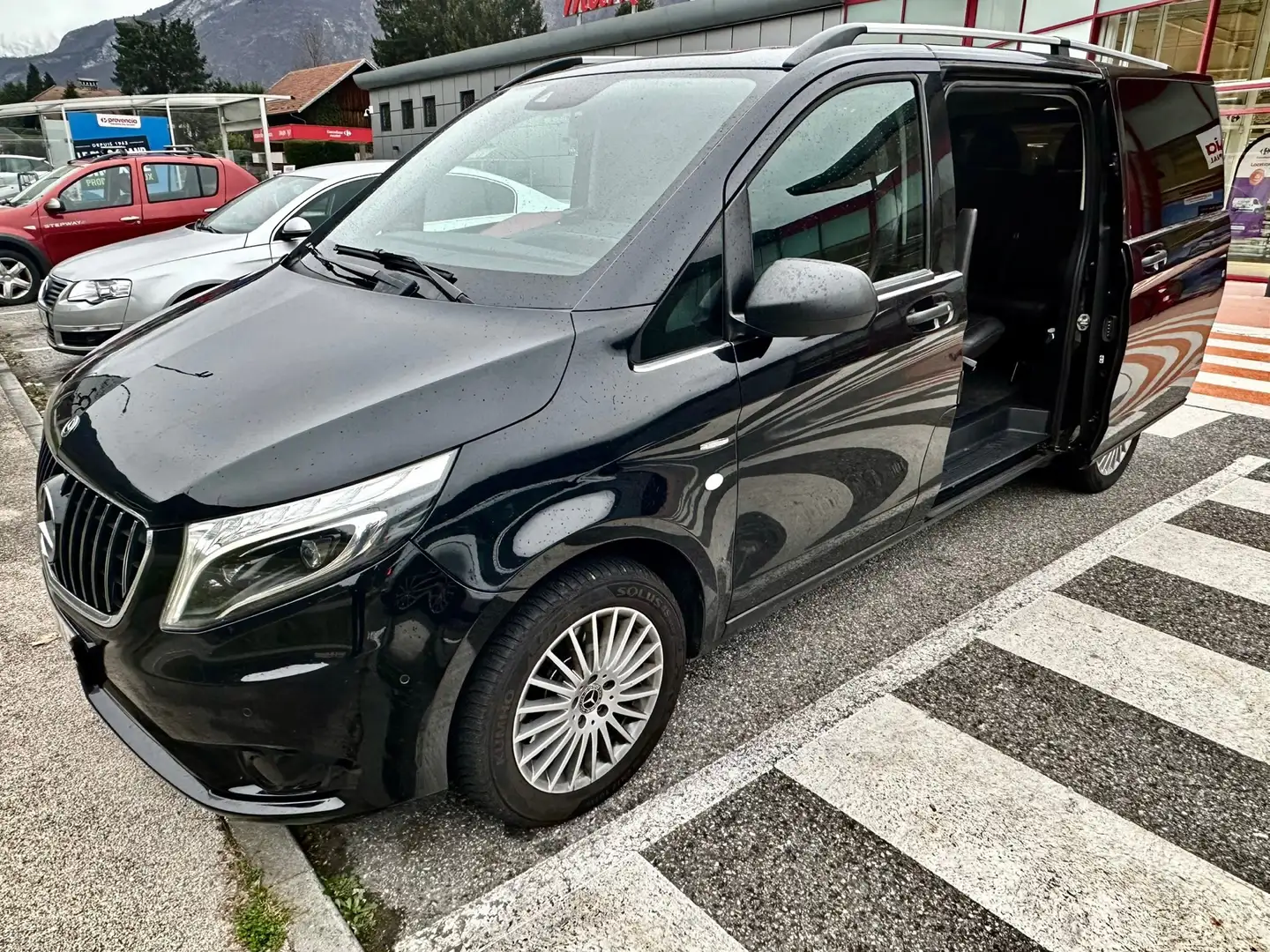 Mercedes-Benz Vito Tourer 114 CDI Pro Larga 9G-Tronic con garantia Negro - 1