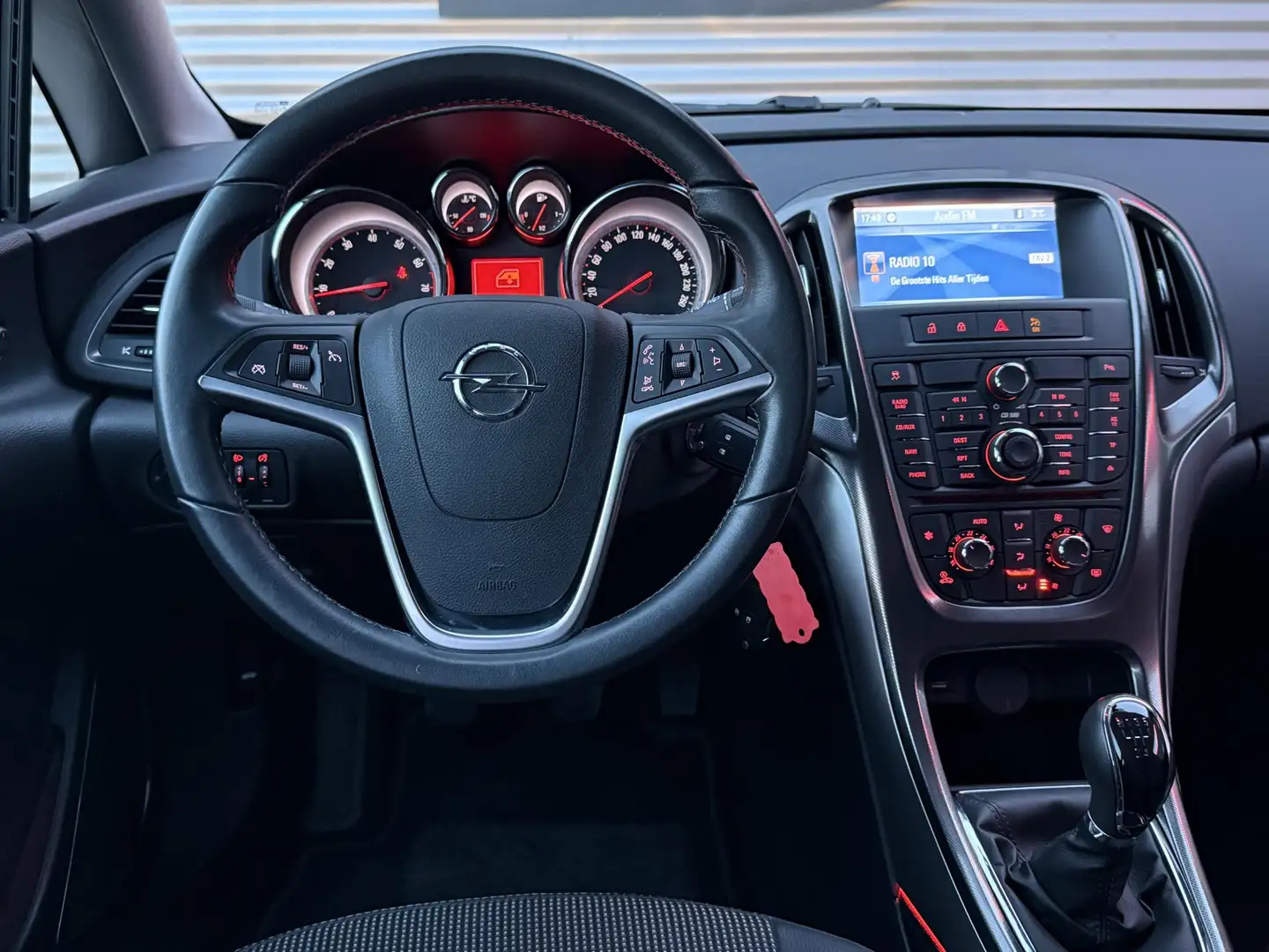 Opel Astra 1.6 Cosmo 2e Eigenaar|Navi|Trekhaak|Clima|Cruise|P Gris - 2