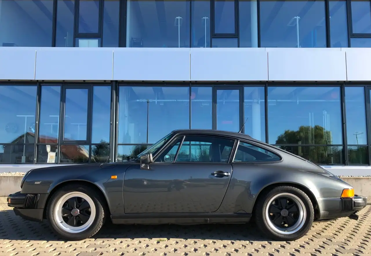 Porsche 911 Carrera Topzustand Motor neu revidiert, foto 3