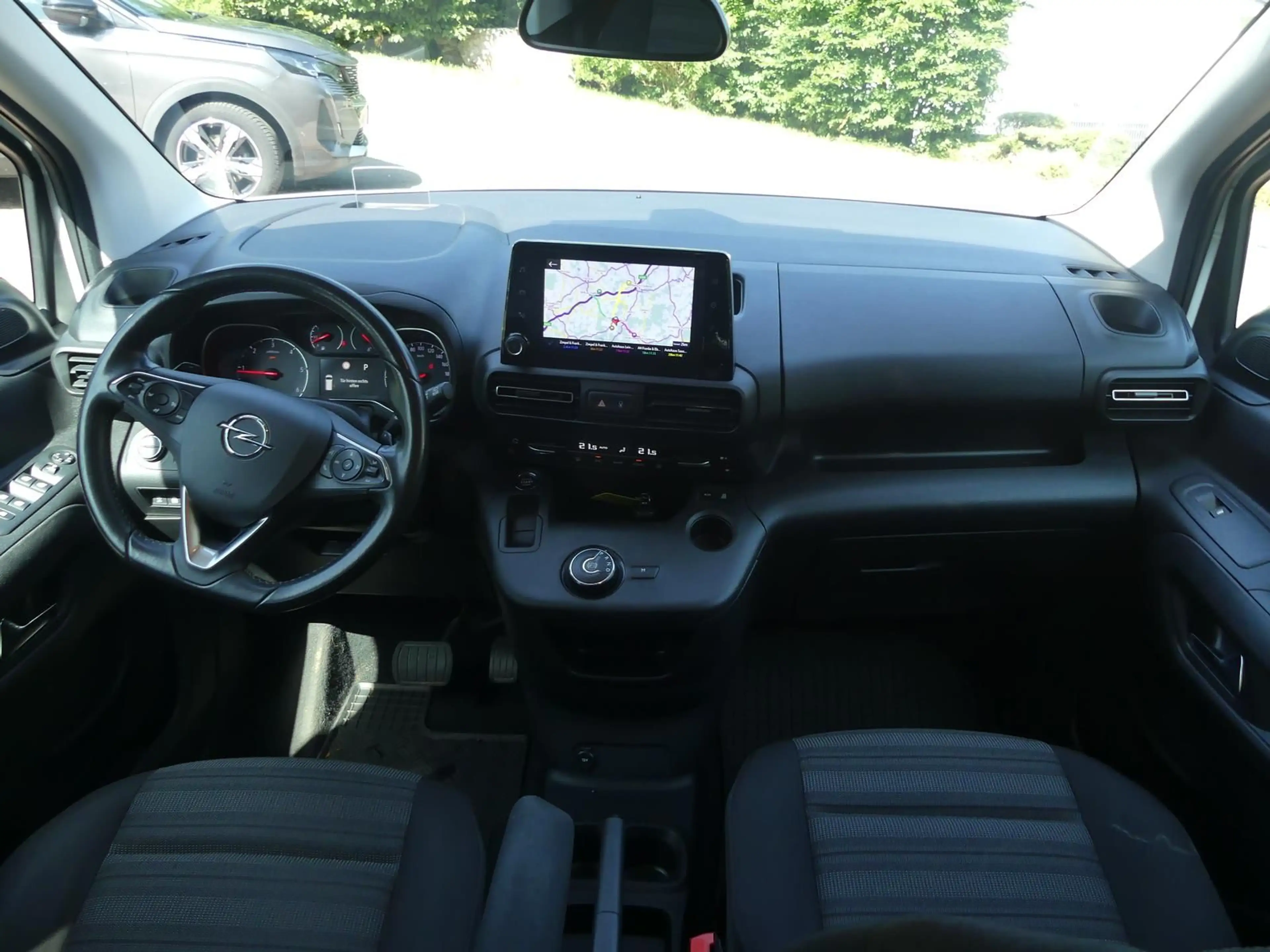 Opel Combo Life *1.5*Kamera*PDC*USB*HUD*SHZ*Klimaauto — photo 13