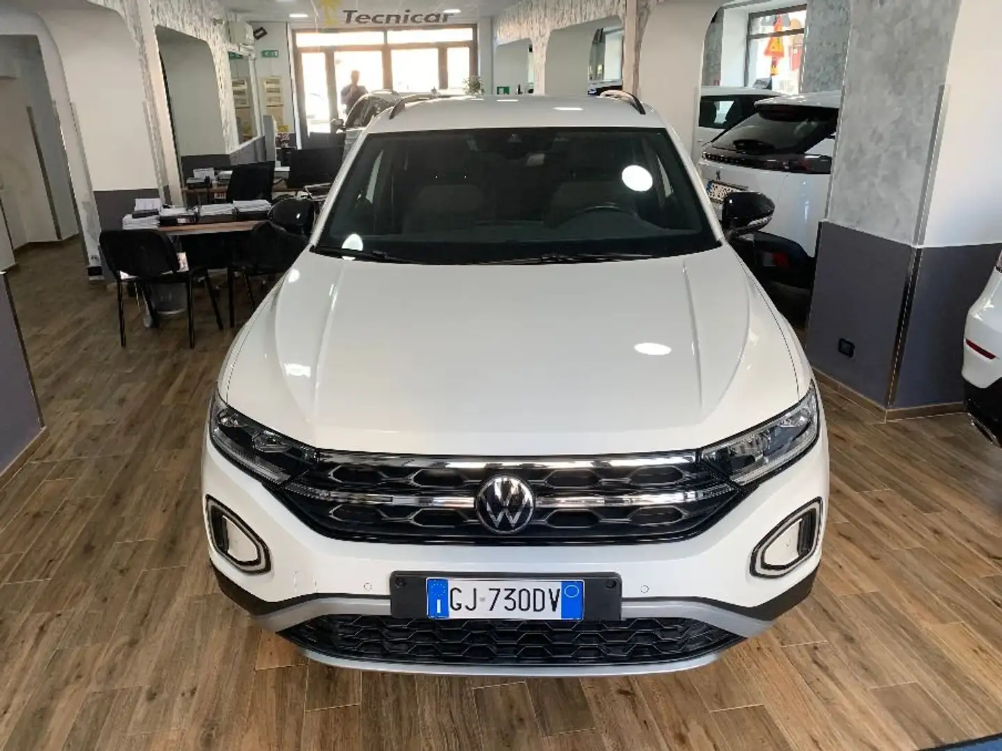 Volkswagen T-Roc T-Roc 1.0 tsi R-Line 110cv Wit - 2