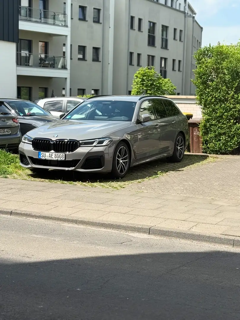 BMW 530 530d xDrive Touring Aut. M Sport Edition - 2
