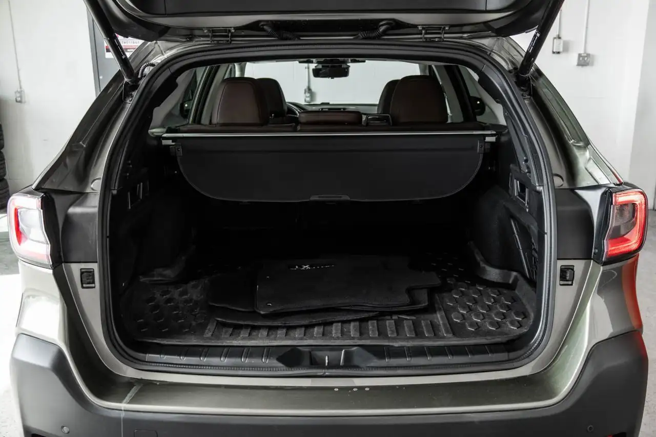 Subaru OUTBACK снимка Subaru OUTBACK