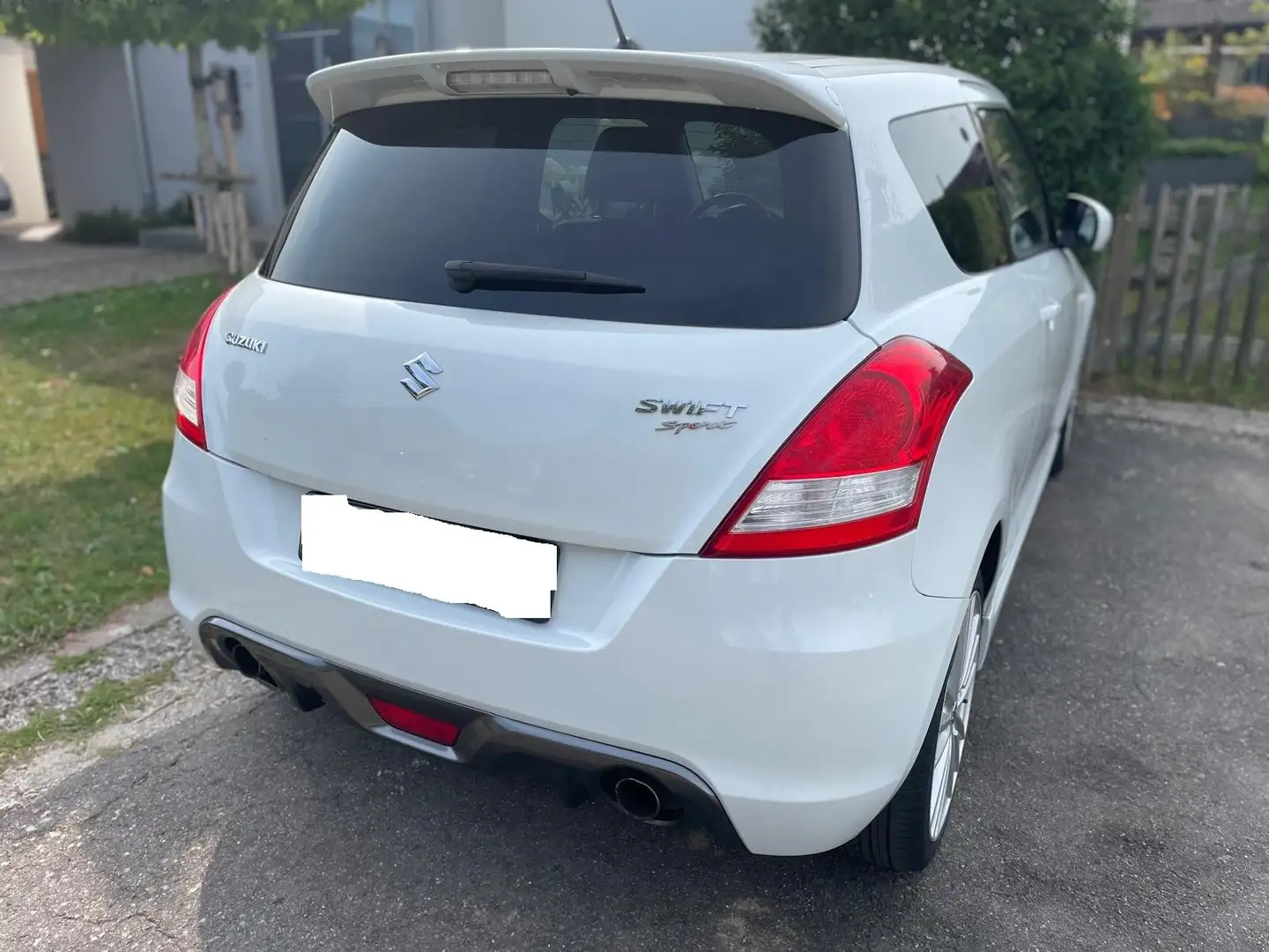Suzuki Swift Swift 1.6 Sport Weiß - 1
