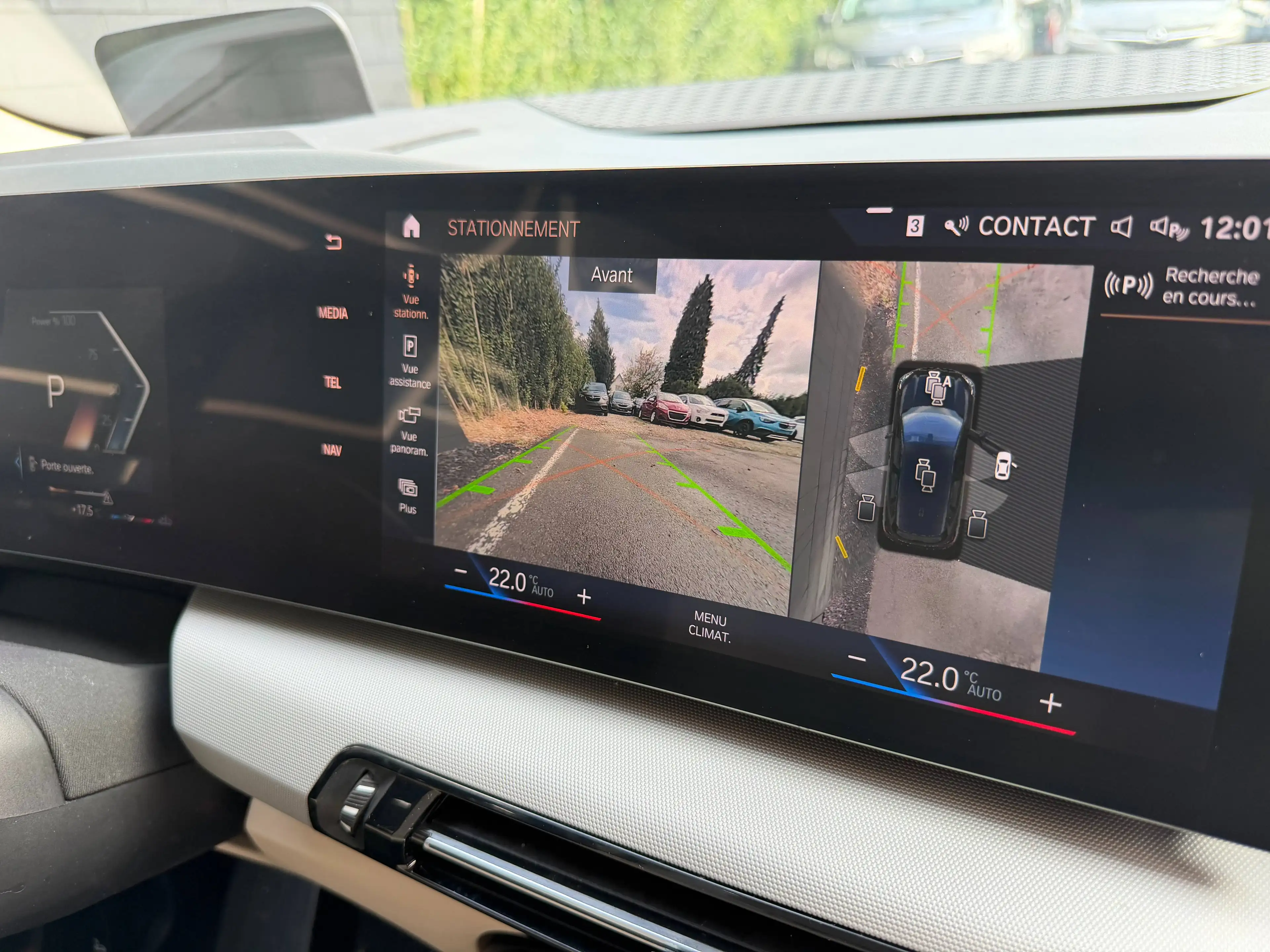 BMW 220 i Active Tourer NAVI+HEAD UP+PACK M INT+CAMERA 360+HARMAN KARDON — photo 15