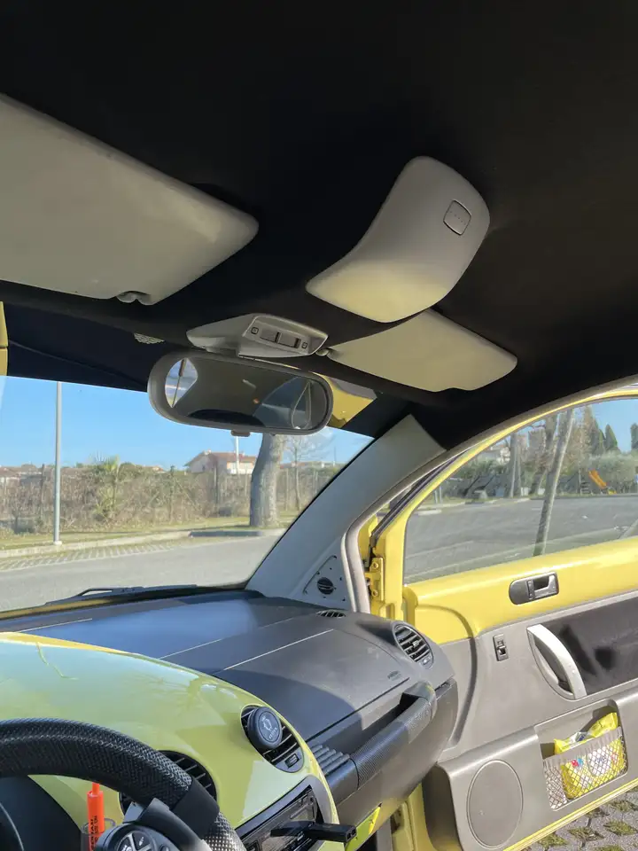 Volkswagen New Beetle 2.0, foto 4