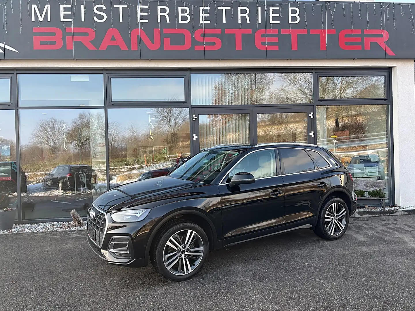 Audi Q5 40 TDI quattro S-tronic Schwarz - 1