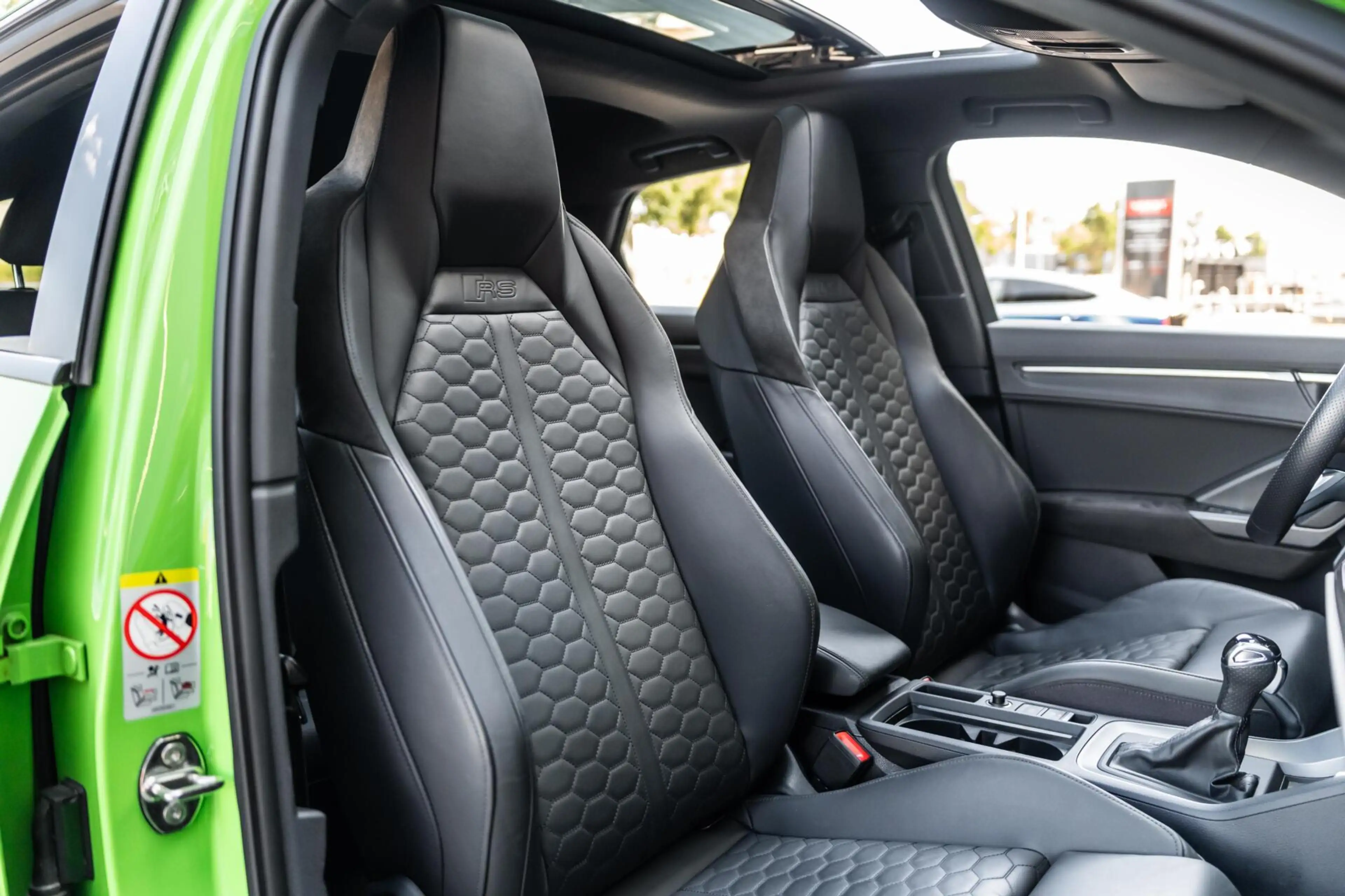 Audi RS Q3 RS Q3 2.5 TFSI — photo 32