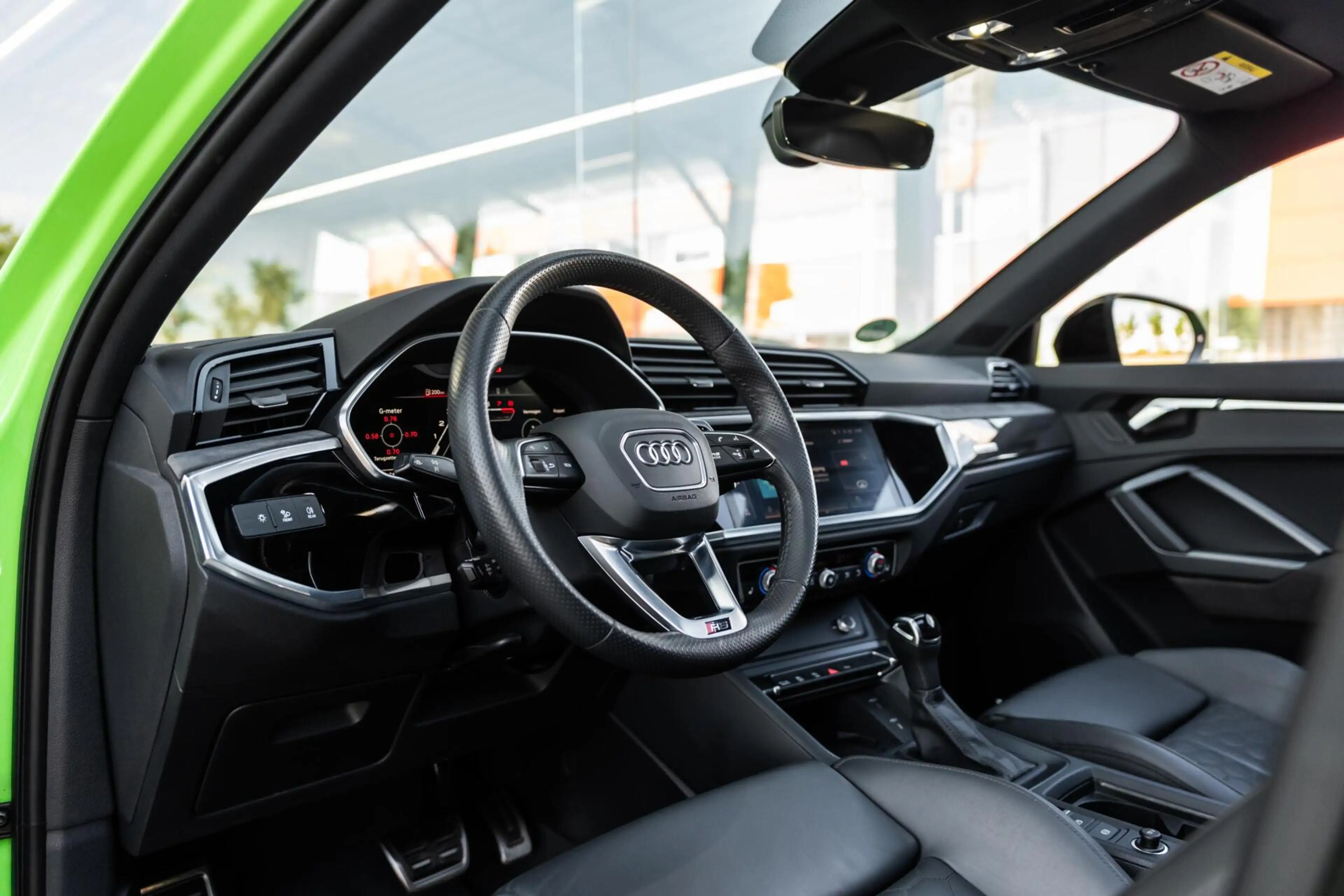 Audi RS Q3 RS Q3 2.5 TFSI — photo 22