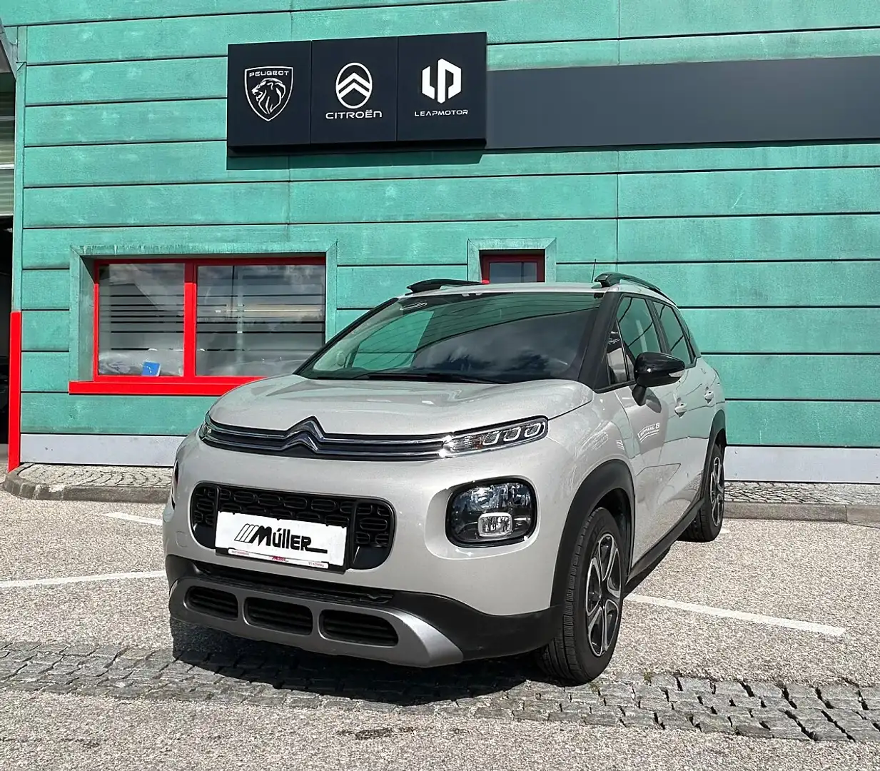 Citroen C3 Aircross BlueHDi 100 S&S 6-Gang-Manuell Feel Beige - 1