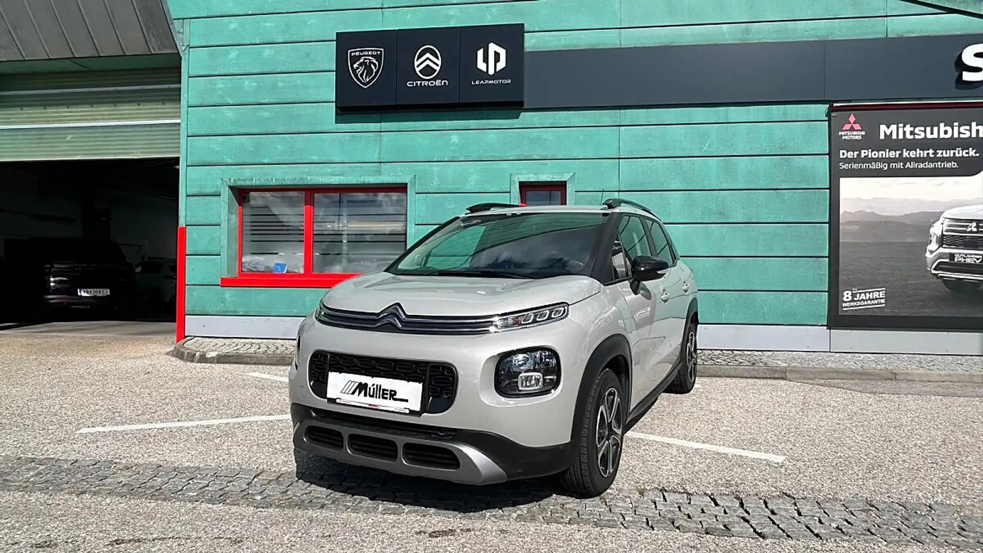 Citroen C3 Aircross BlueHDi 100 S&S 6-Gang-Manuell Feel Beige - 2