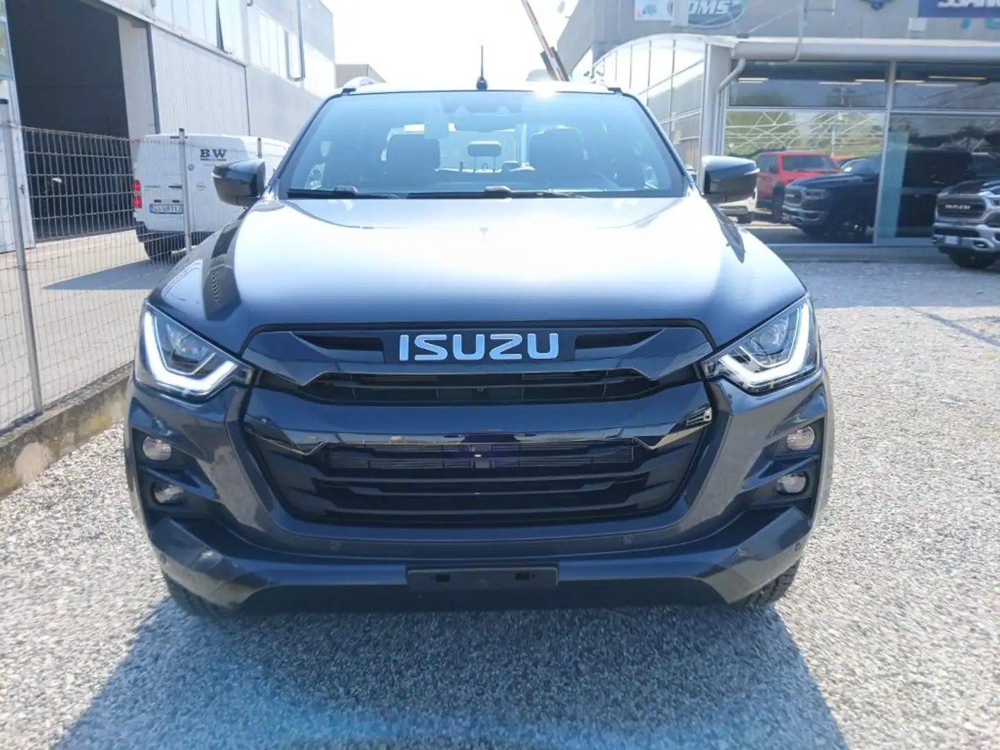 Isuzu D-Max N60 1.9 Crew Cab FF 4X4 M/T N1 - 5 anni garanzia Gri - 2