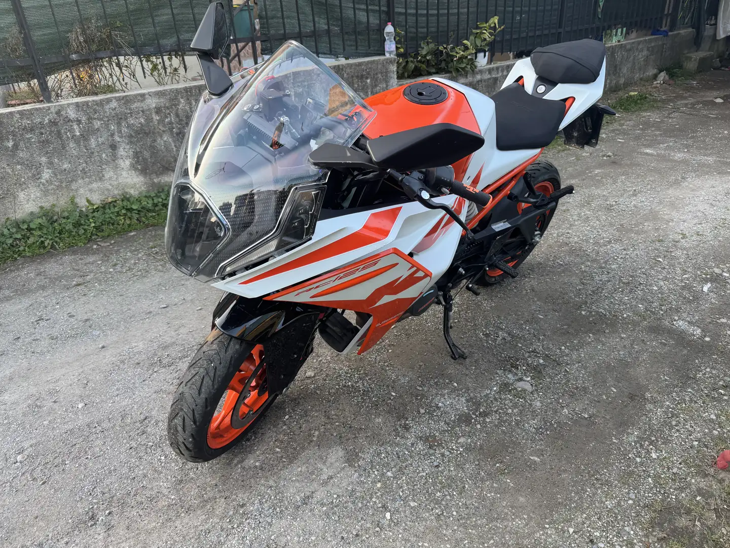 KTM RC 125 gp - 1