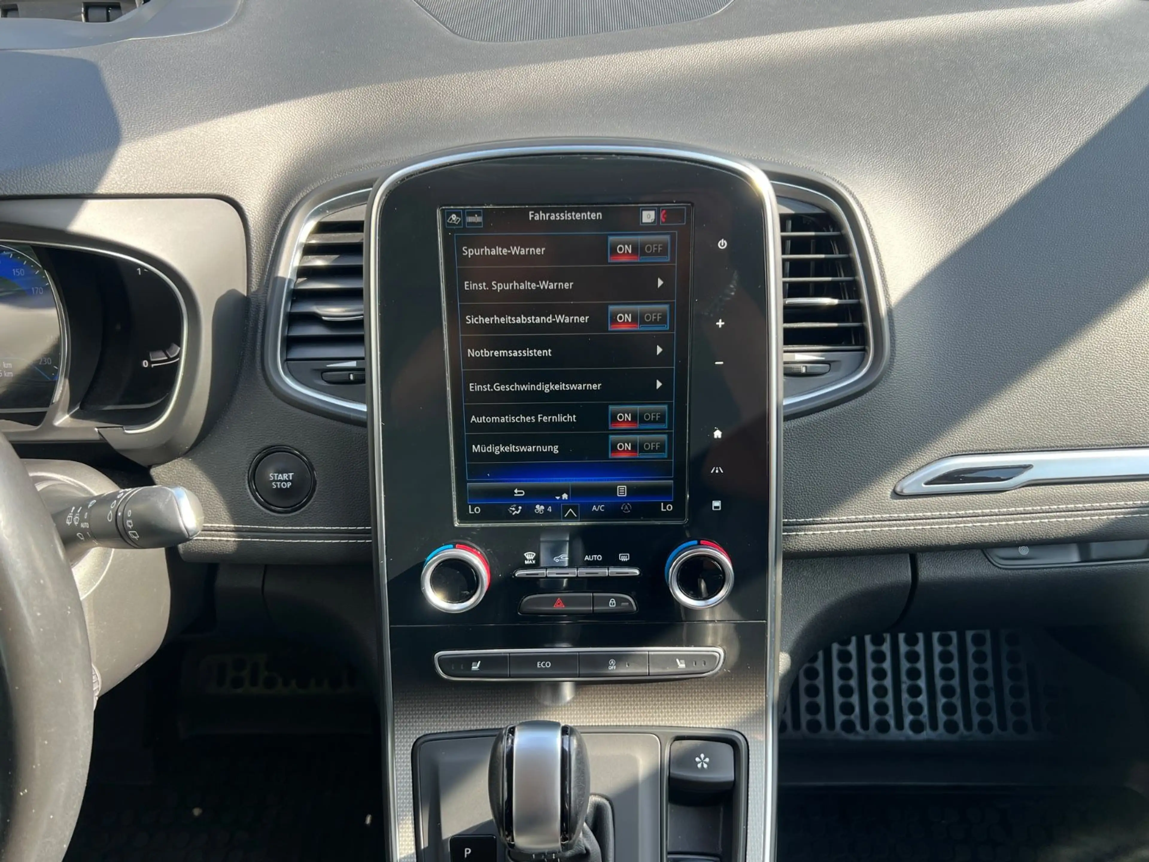 Renault Scenic IV GrandIntens/LED/HEAD-UP/LEDER/7-SITZER — photo 14