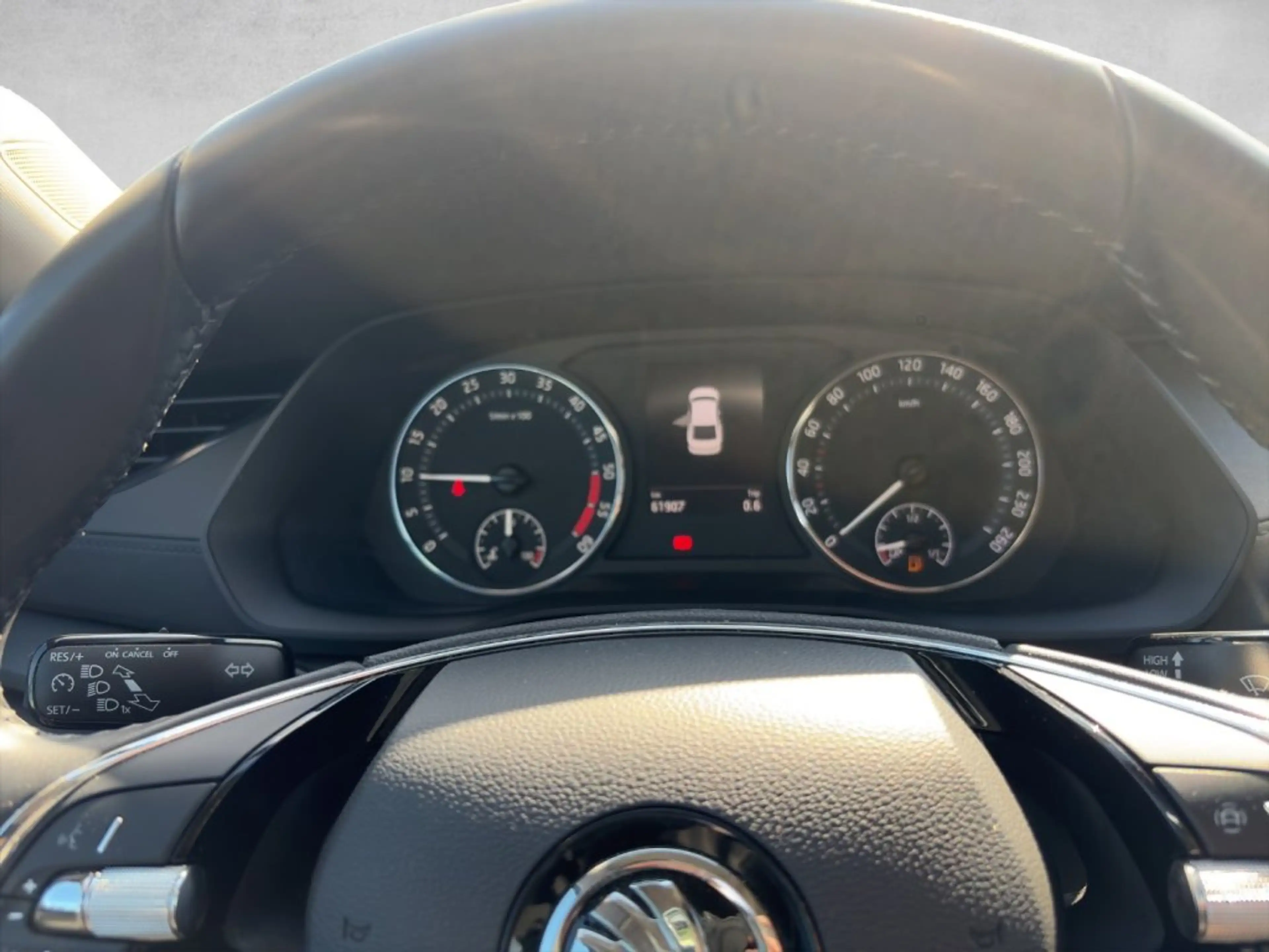 Skoda Octavia 2,0 TDI Ambition — photo 11