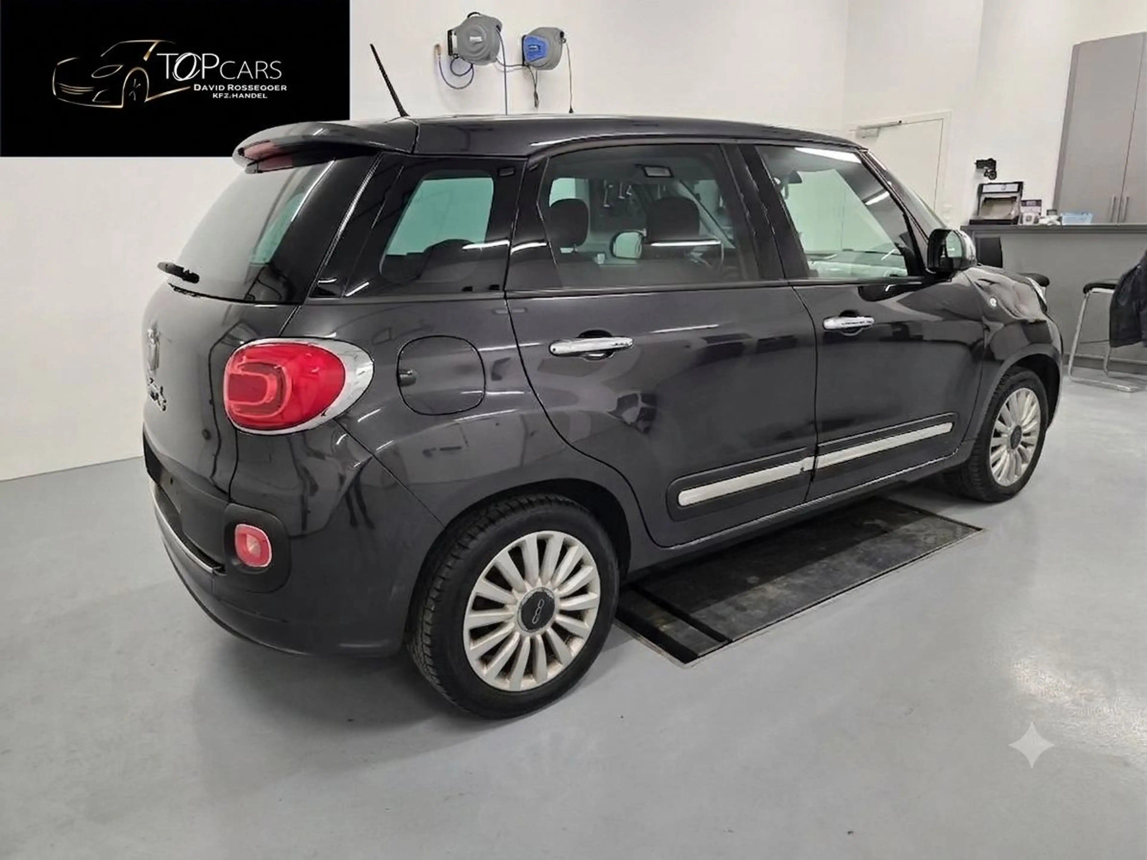 Fiat 500L Multi- Jet II Chrome Edition Pop Star — photo 4