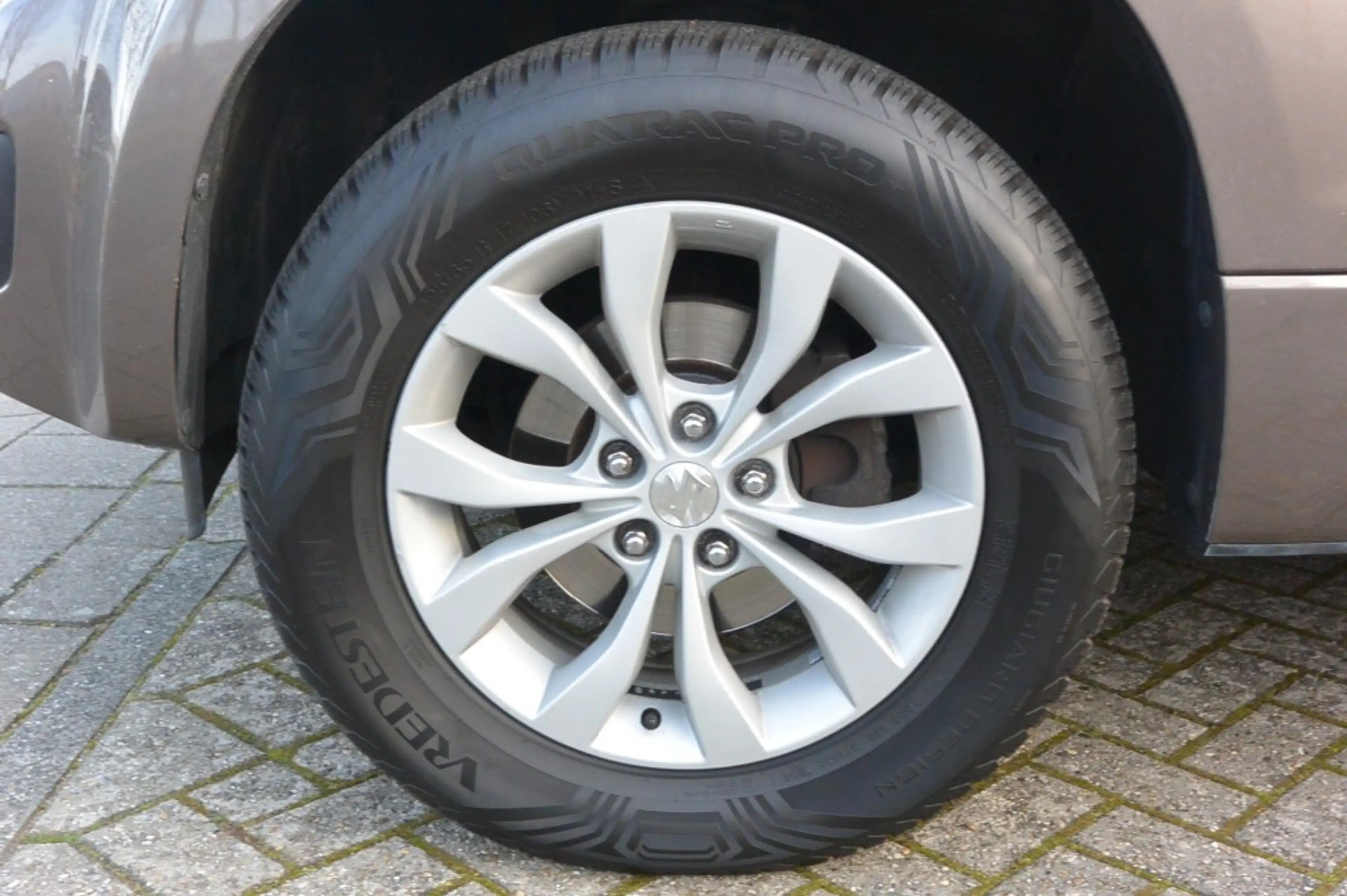 Suzuki Grand Vitara 2.4 Exclusive AUTOMAAT 5-deurs — photo 15