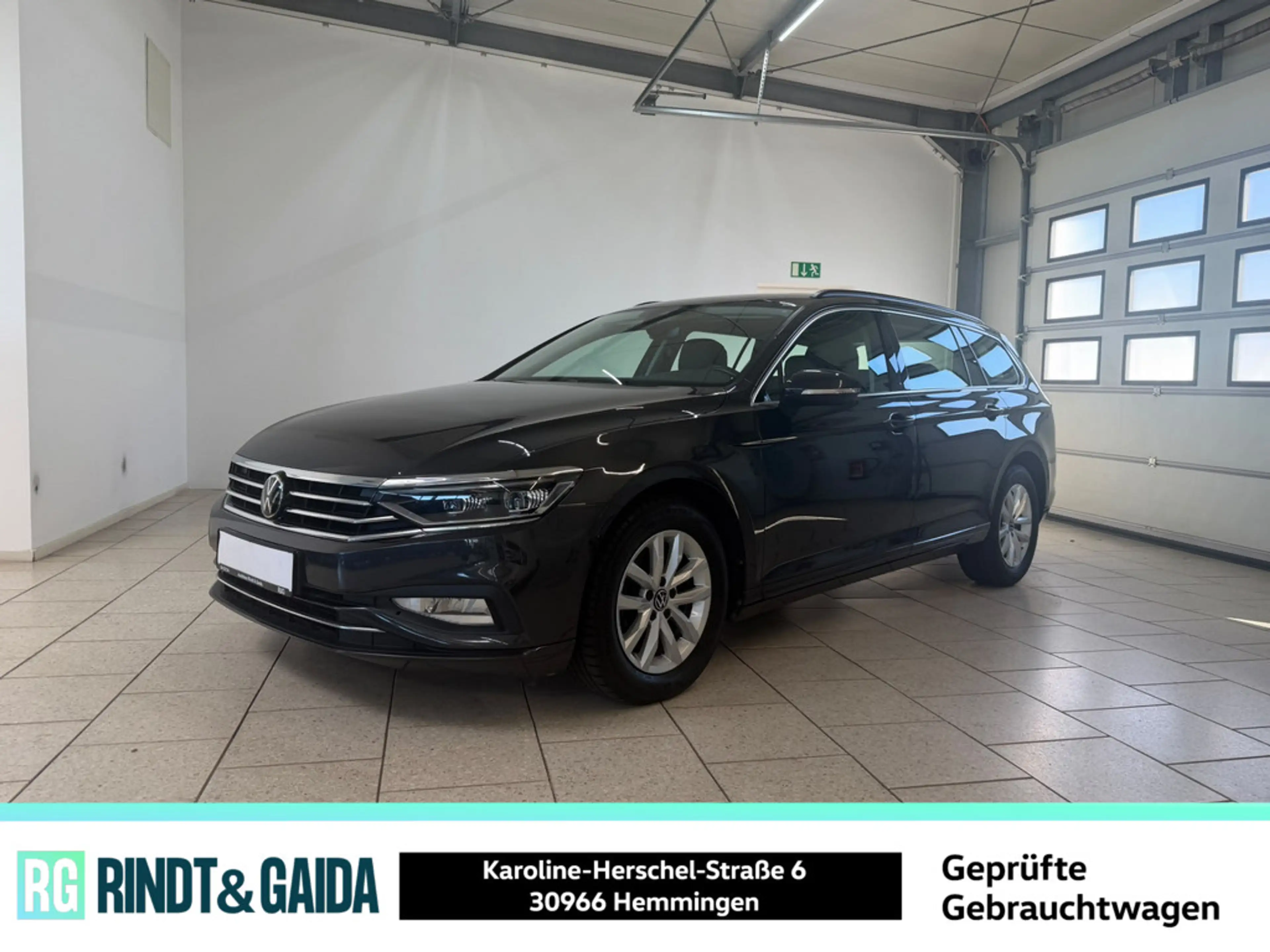 Volkswagen Passat Variant 2.0 TDI Business DSG NAVI ACC
