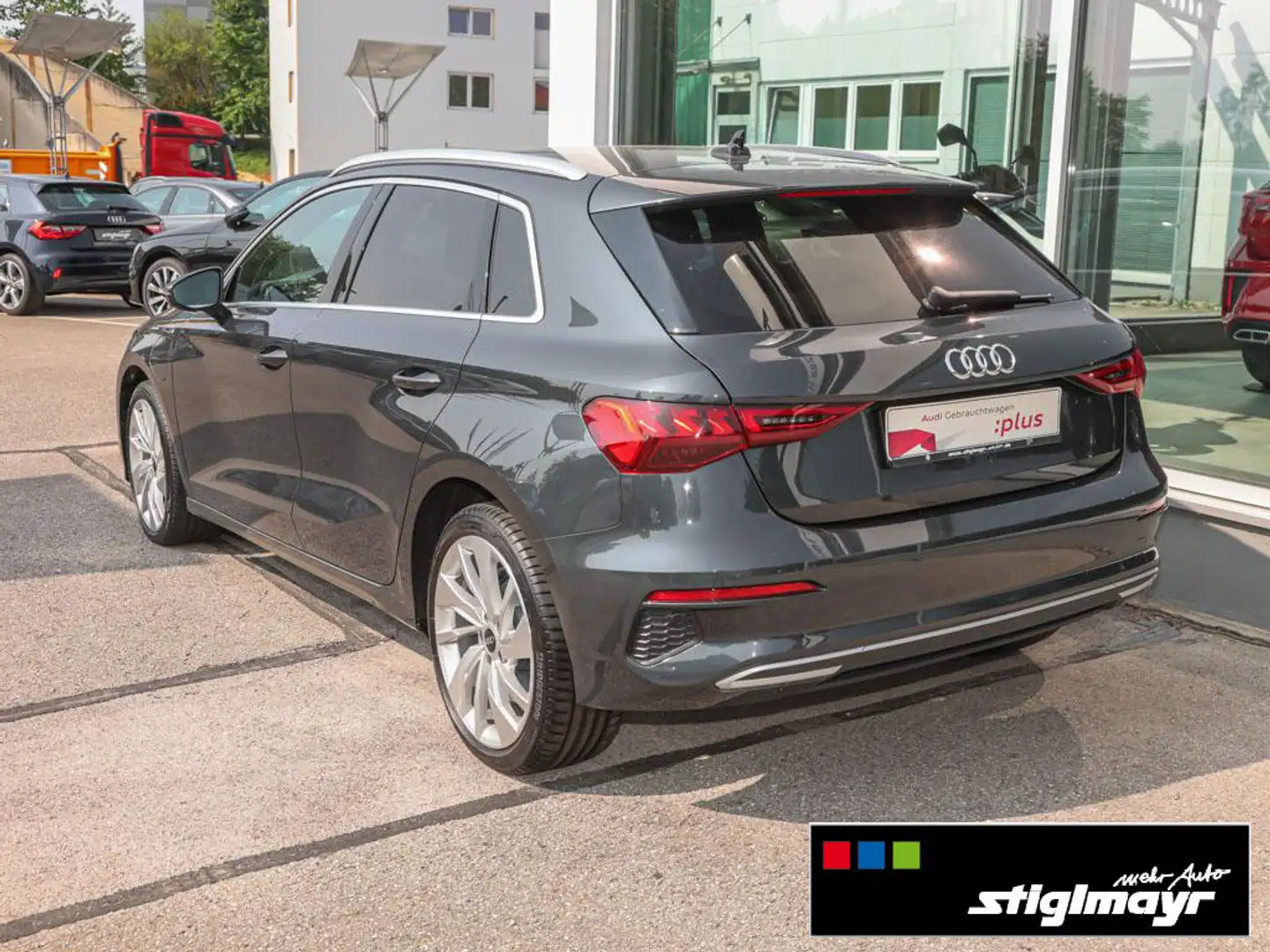 Audi A3 40 TFSIe AHK+LED+PDC+SITZHZG+ALU-18 Gris - 2