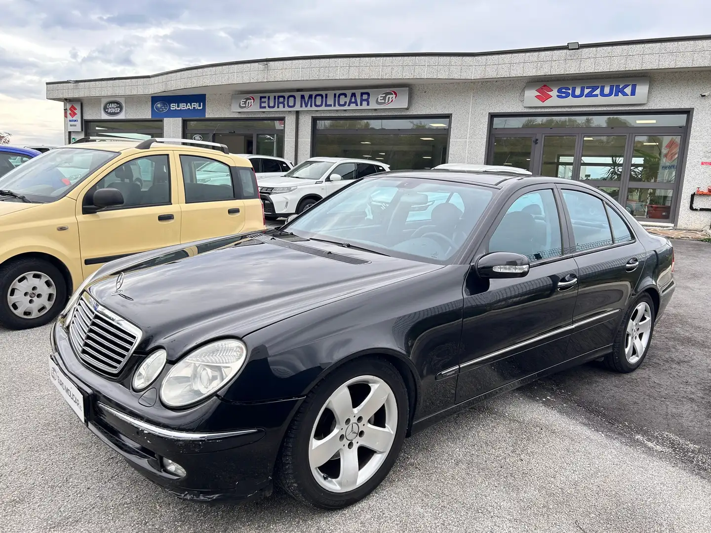 Mercedes-Benz E 270 CDI Avantgarde Nero - 2