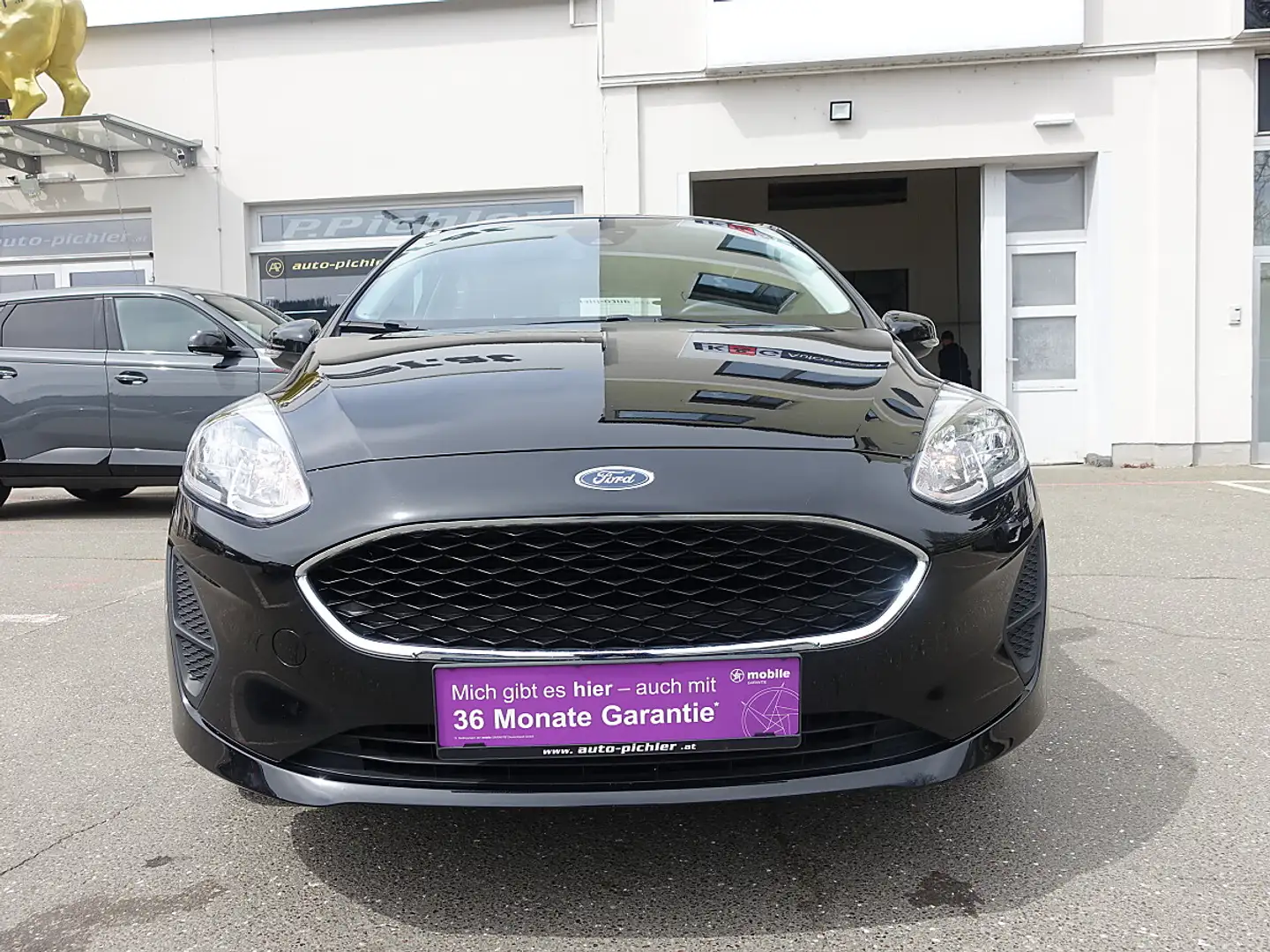 Ford Fiesta Cool & Connect 1,1 Start/Stop Schwarz - 2