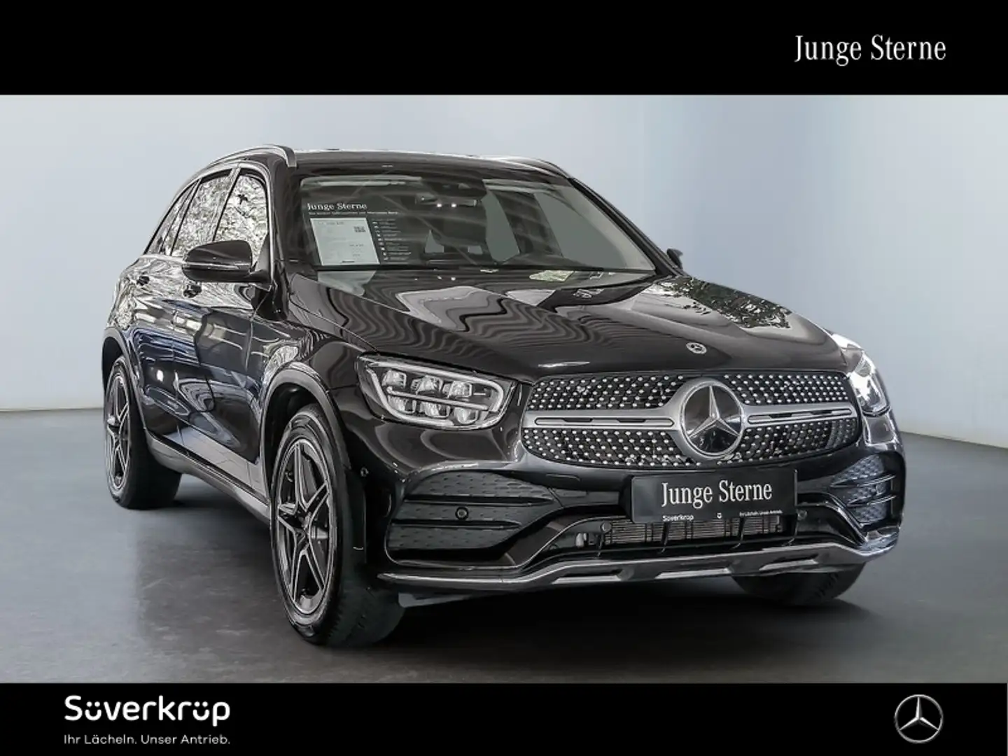 Mercedes-Benz GLC 200 4M AMG AHK KAMERA PDC SHZ Grau - 1